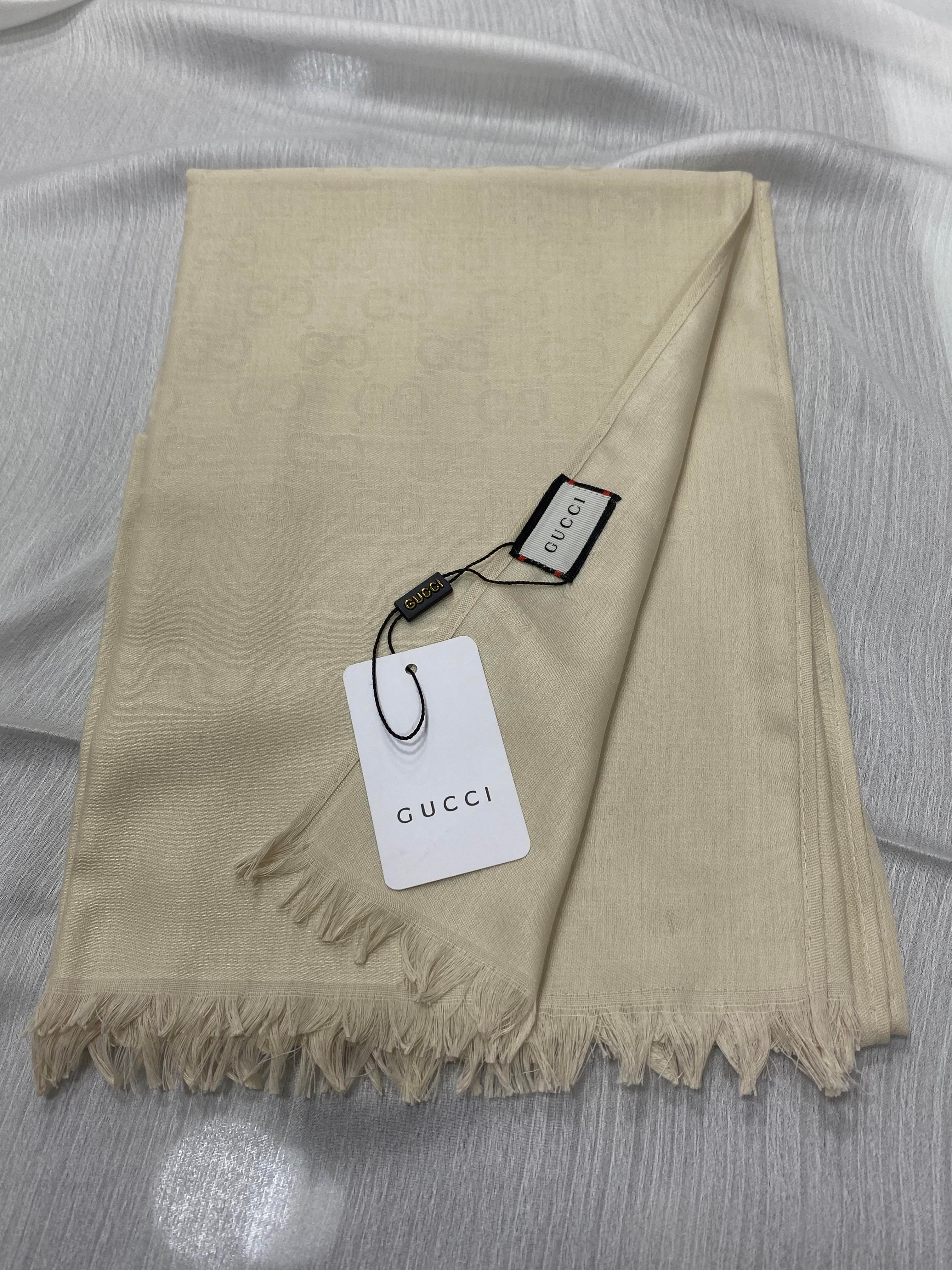 GUCCİ DESEN YÜN İPEK ŞAL KREM