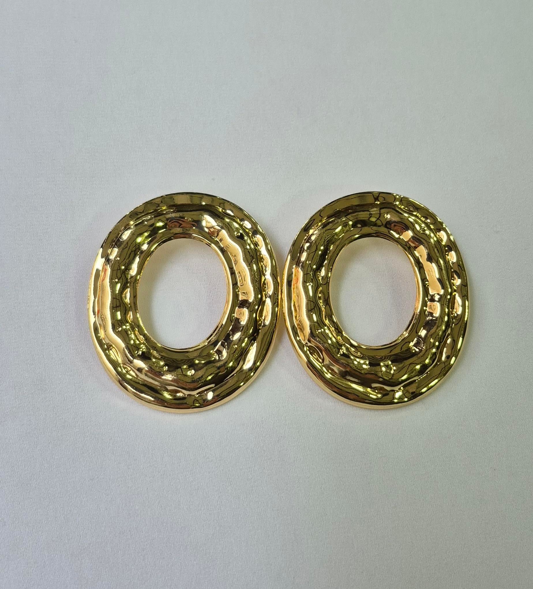 OVAL KÜPE 