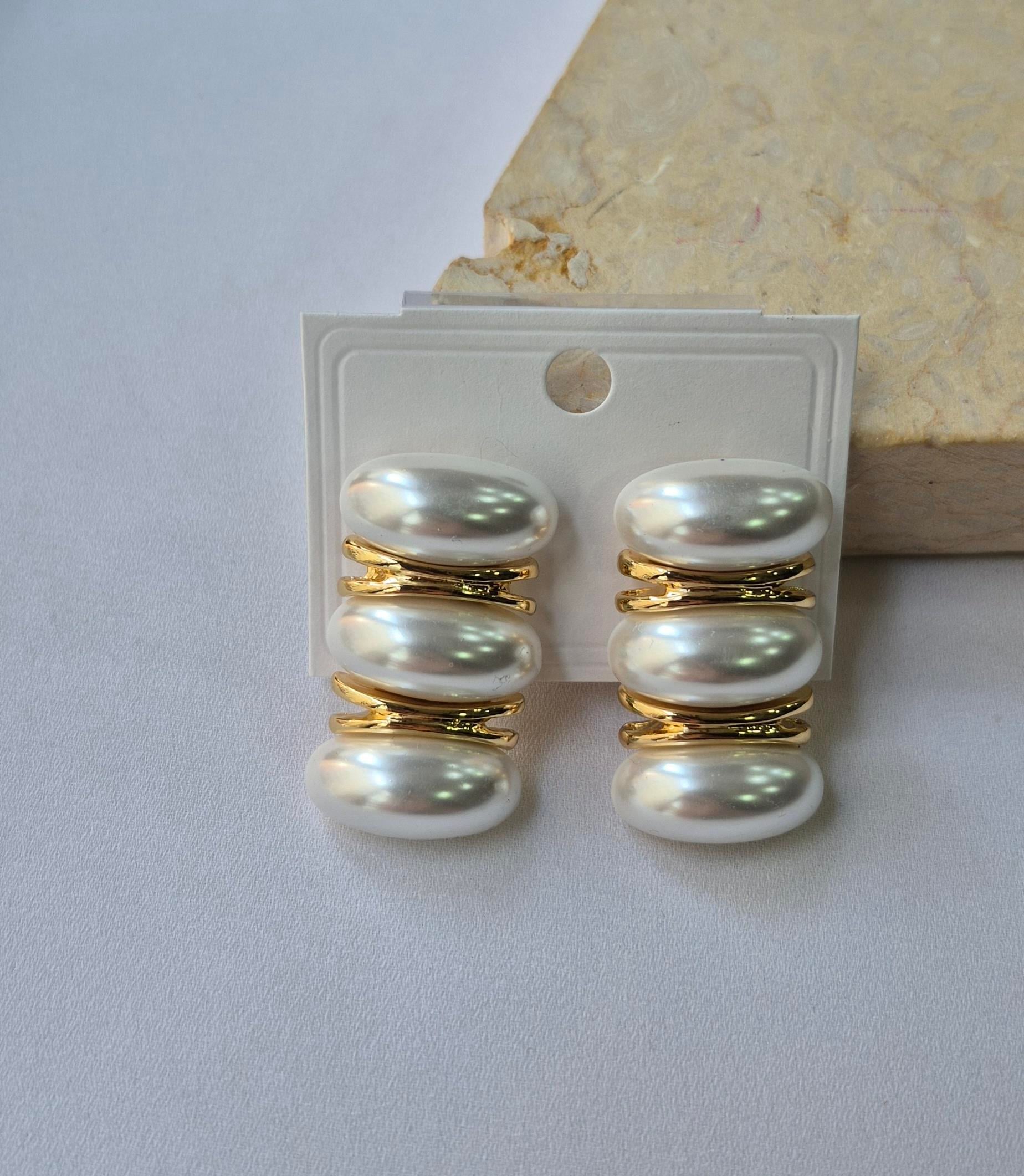 GOLD DETAYLI KATLI KÜPE 