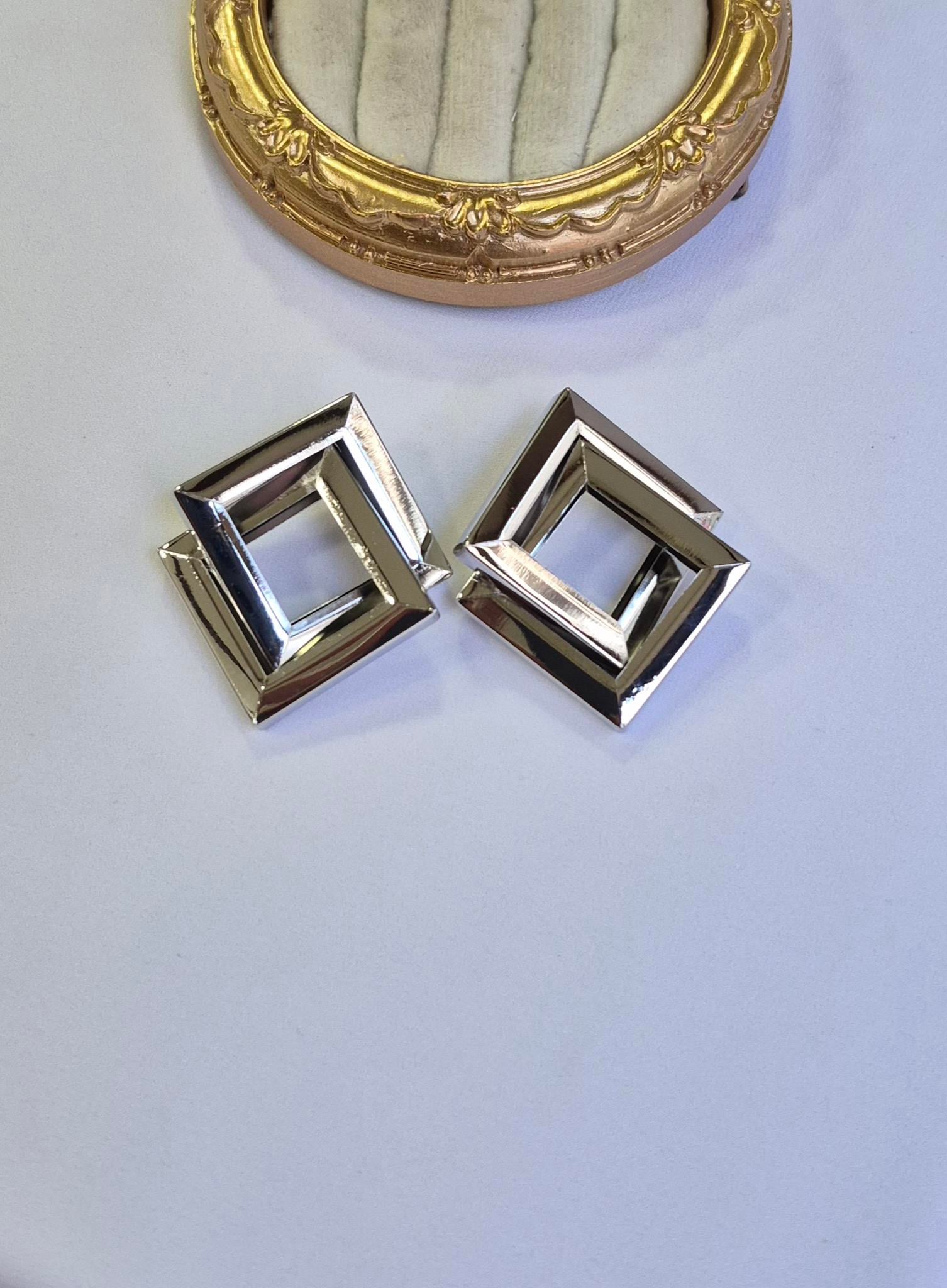 KARE METAL KÜPE 
