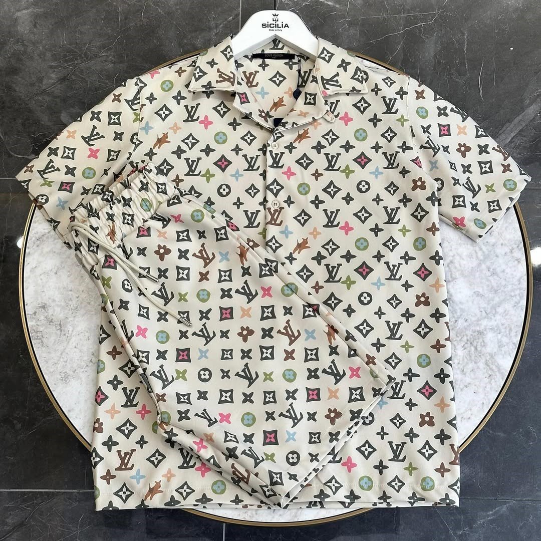 Louıs Vuıtton Gömlek Şort Takım