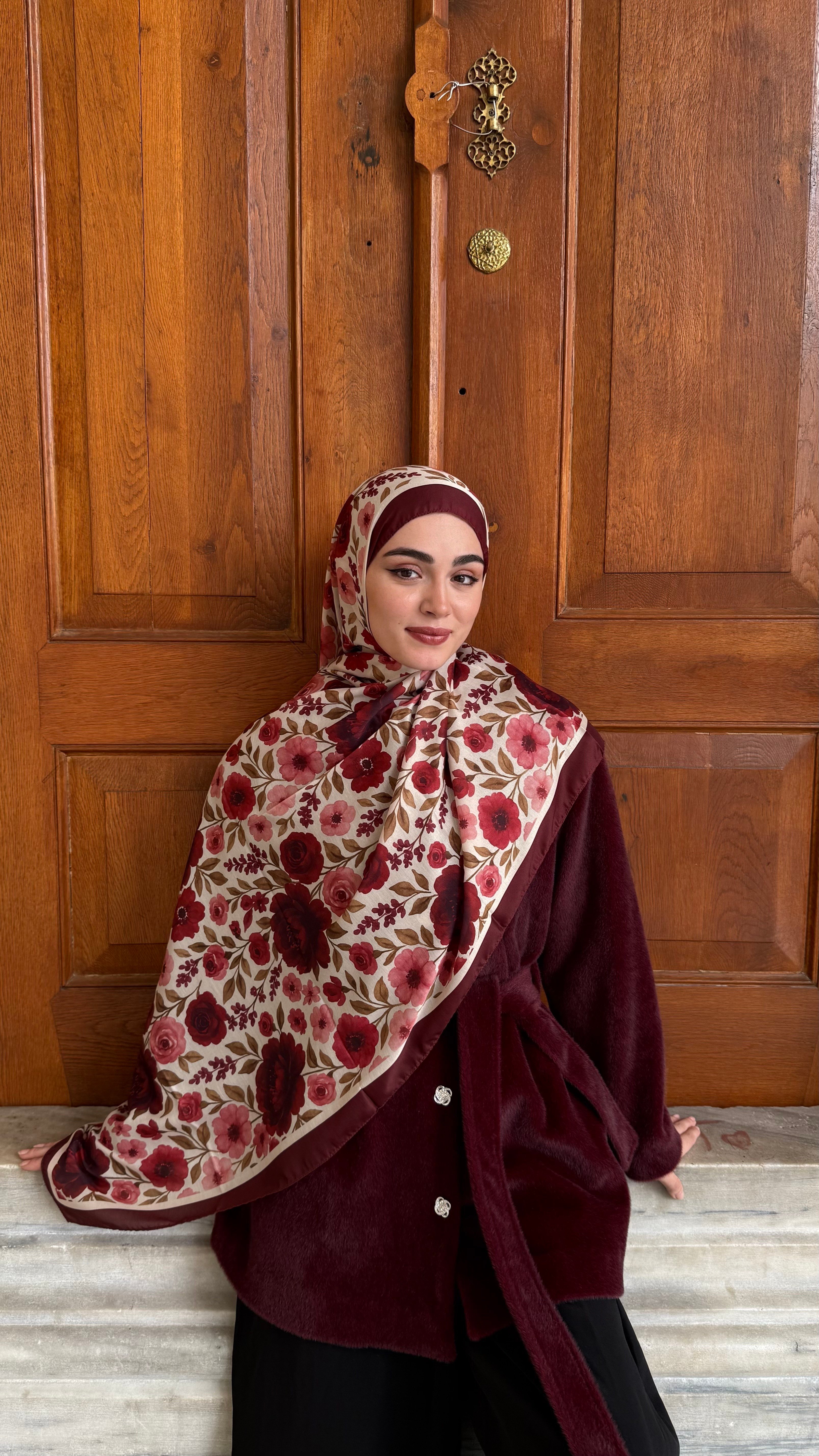Arve Şal - BordoArve Şalrosen design