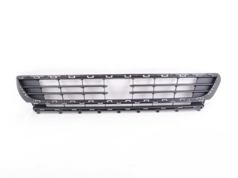 VW Golf MK7 Ön Tampon Alt Orta Panjur (Satin Siyah) 5G0853677B 9B9