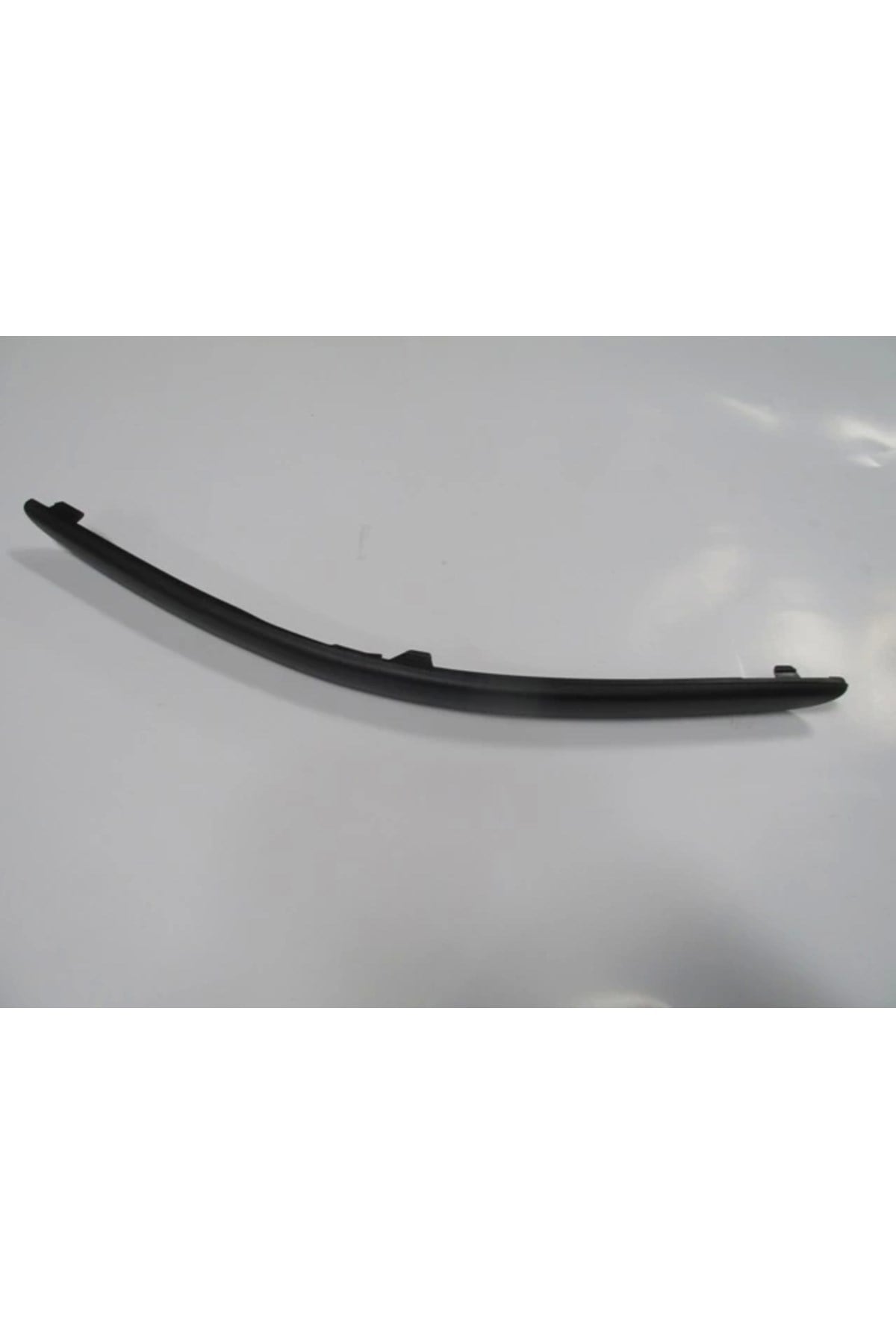 2002-2005 Ford Focus Sdhb Ön Tampon Bandı Sol Siyah (TÜV)(TYG) (ADET) (OEM NO:2M5117E908AC)