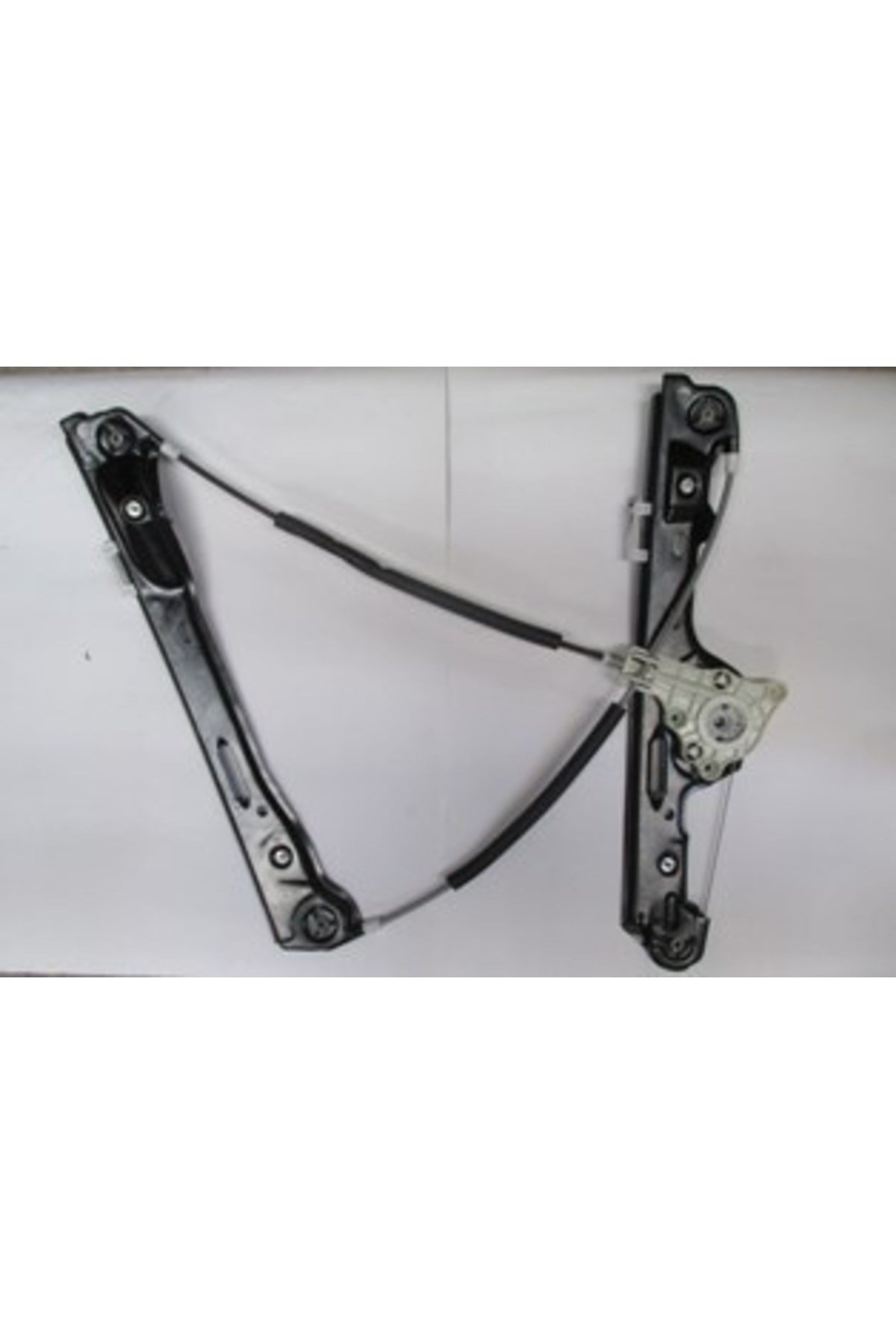 2004-2011 Bmw 1 Serı E87- Ön Cam Krikosu Sol Elektrikli-motorsuz (tw) (adet) (oem No:51337138465)