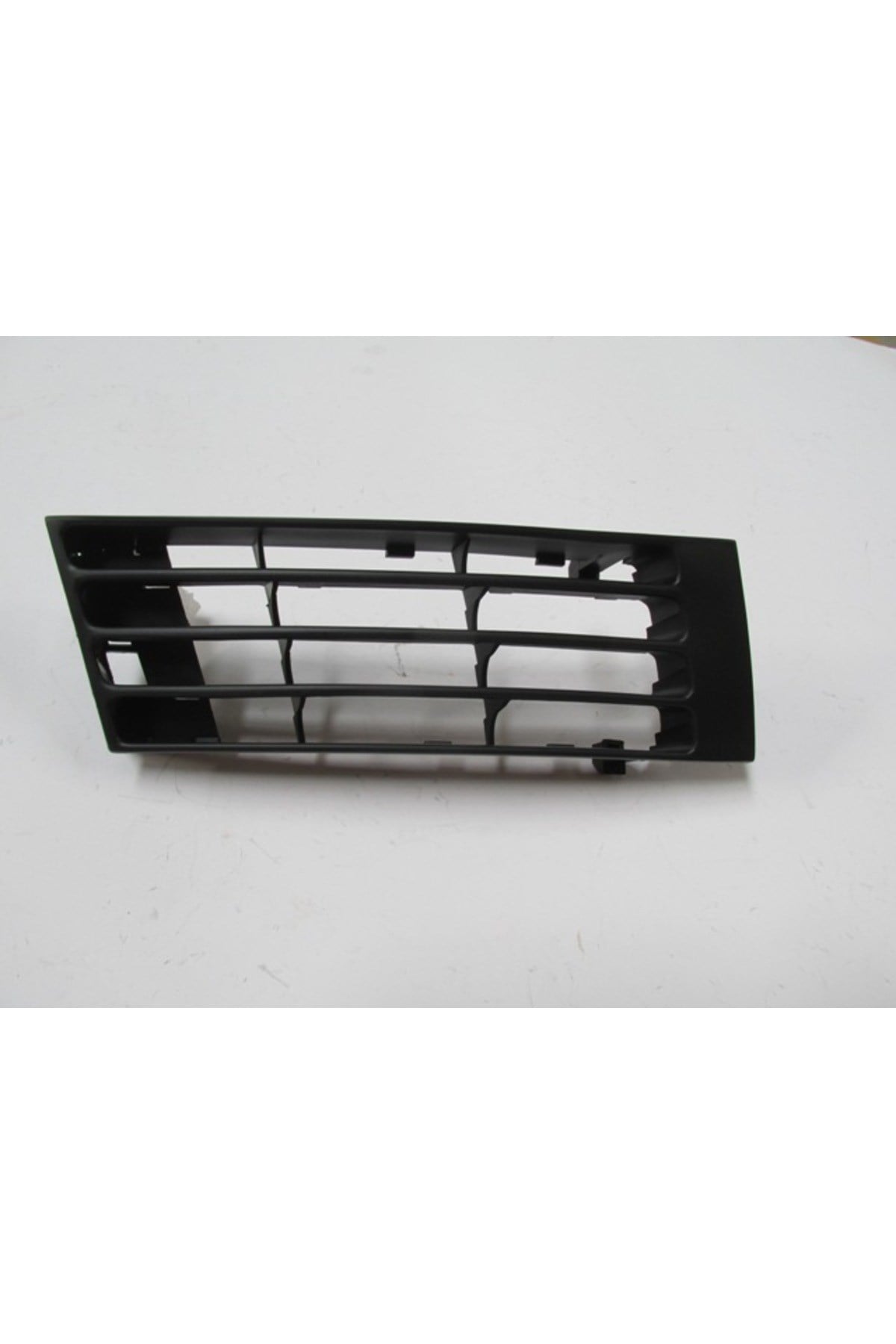 Audi A4- 00/01; Sis Lamba Kapağı Sağ Siyah (TYG) 8D0807346AA3F
