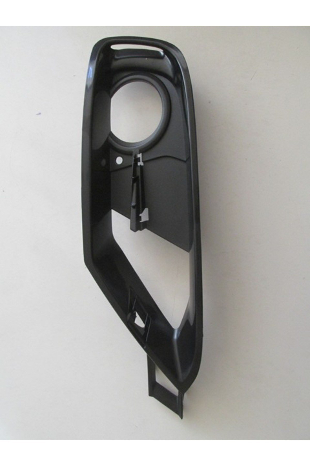BMW 3 Seri- F30- 12/14; Sis Lamba Kapağı Sol Sis Delikli (Sport Line) (TW) 51117300739
