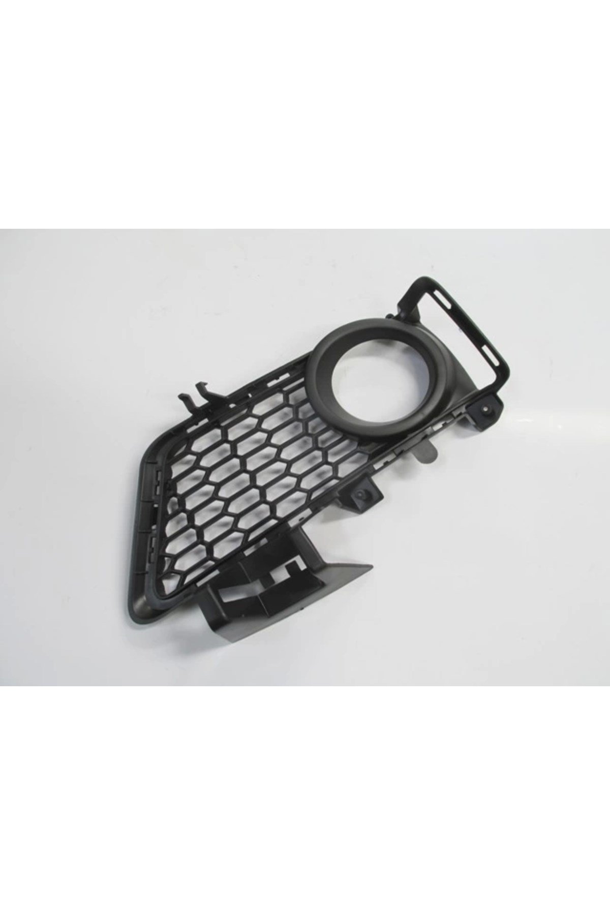 BMW 3 SERI- F30- 2012-2014- SİS LAMBA KAPAĞI SOL TARAF SİS DELİKLİ (M PAKET)