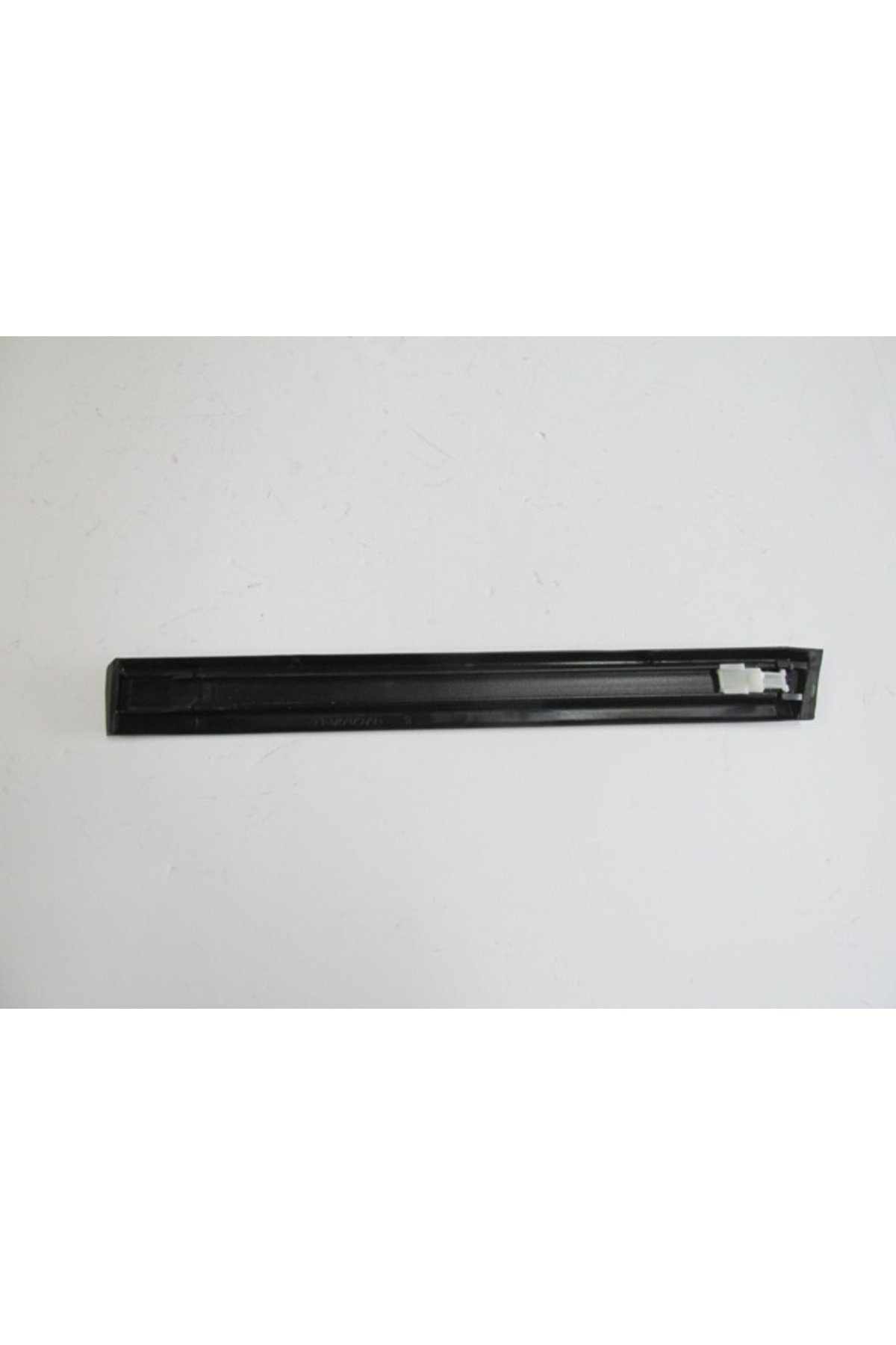 Bmw 5 E34 Ön Çamurluk Bandı Sol Tyg Serisi 88 95 51131944941