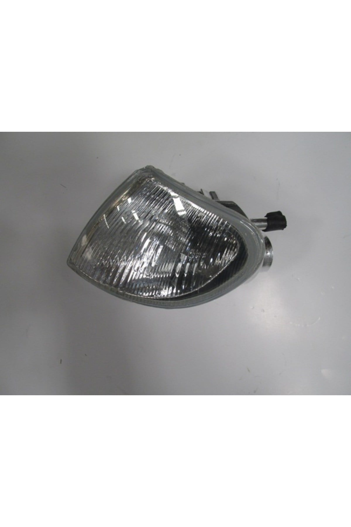 Cıtroen Berlıngo- 96-03 Ön Sinyal Sağ Beyaz Mars Oem No 6303 80 Uyumlu 1651-1101