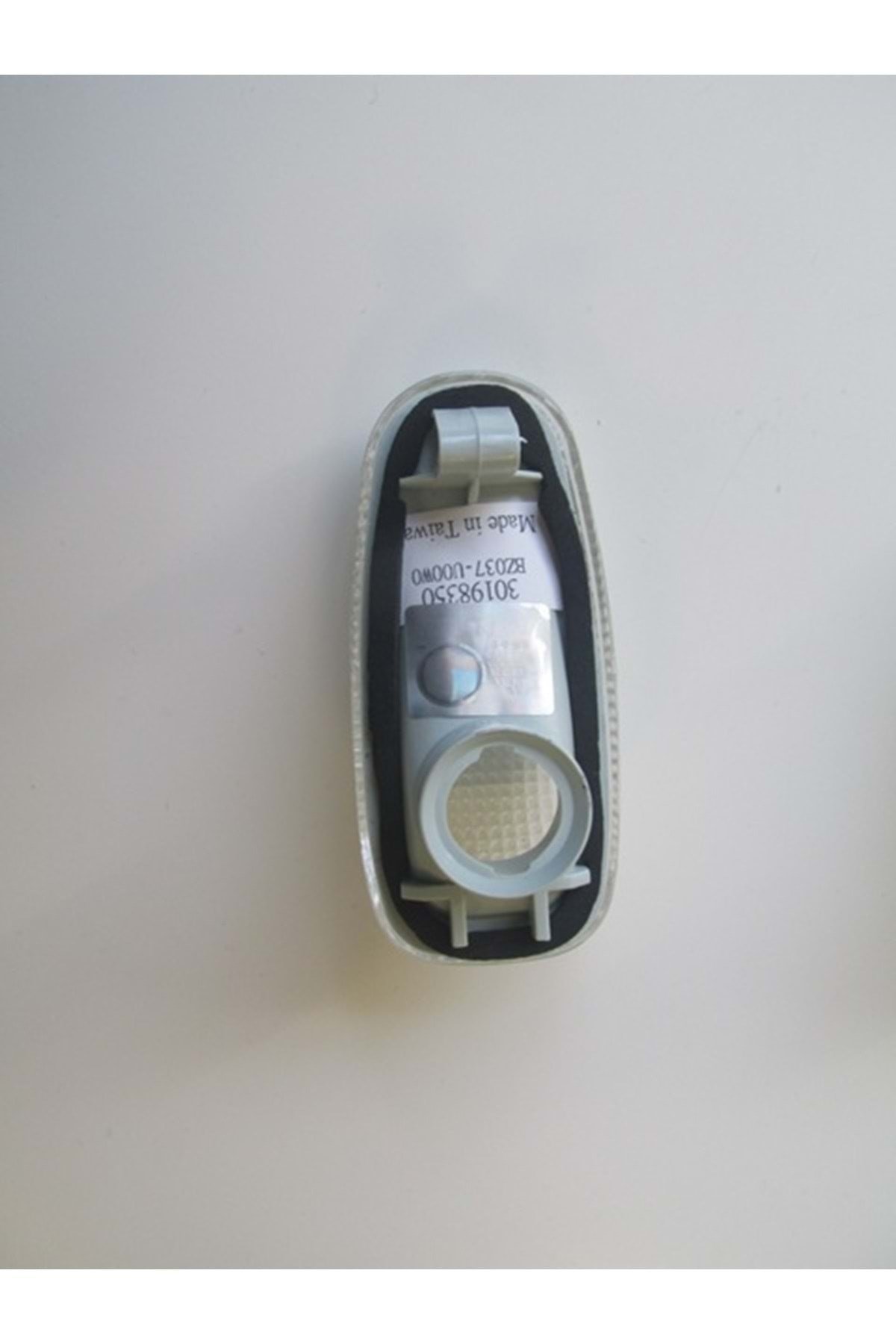 Mercedes Sprınter Çamurluk Sinyali Beyaz Sağ/Sol Aynı Adet Eurolamp Uyumlu Serisi 1995–2000