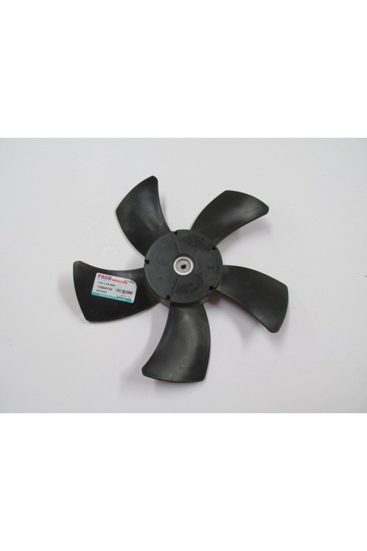 Mitsubishi Lancer- 08/16; Fan Kanadı (5KANAT) (TW)