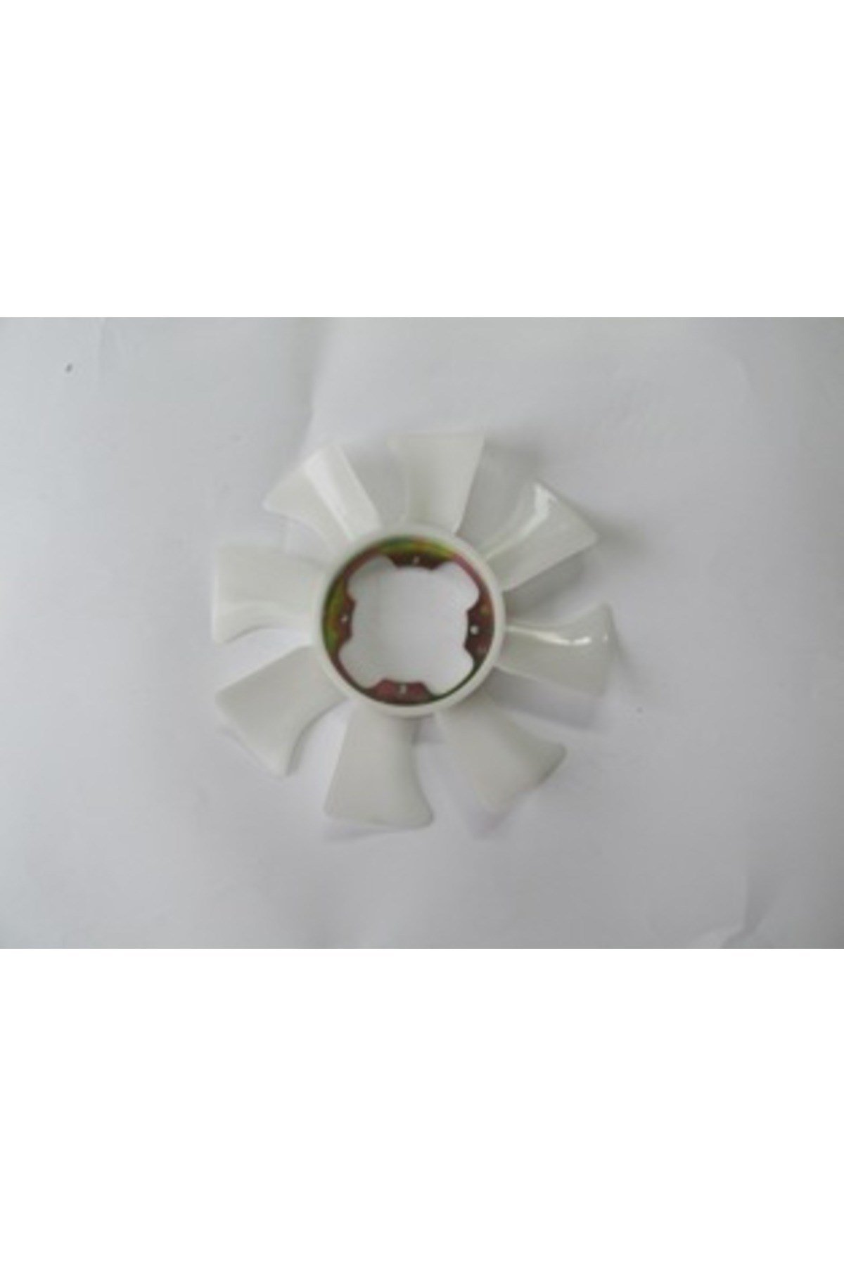 Nıssan Skystar-pıck Up-d22-97/02; Fan Kanadı Td25 2.5cc Küçük Termiğe Takılan)(8kanat 21060-43g00