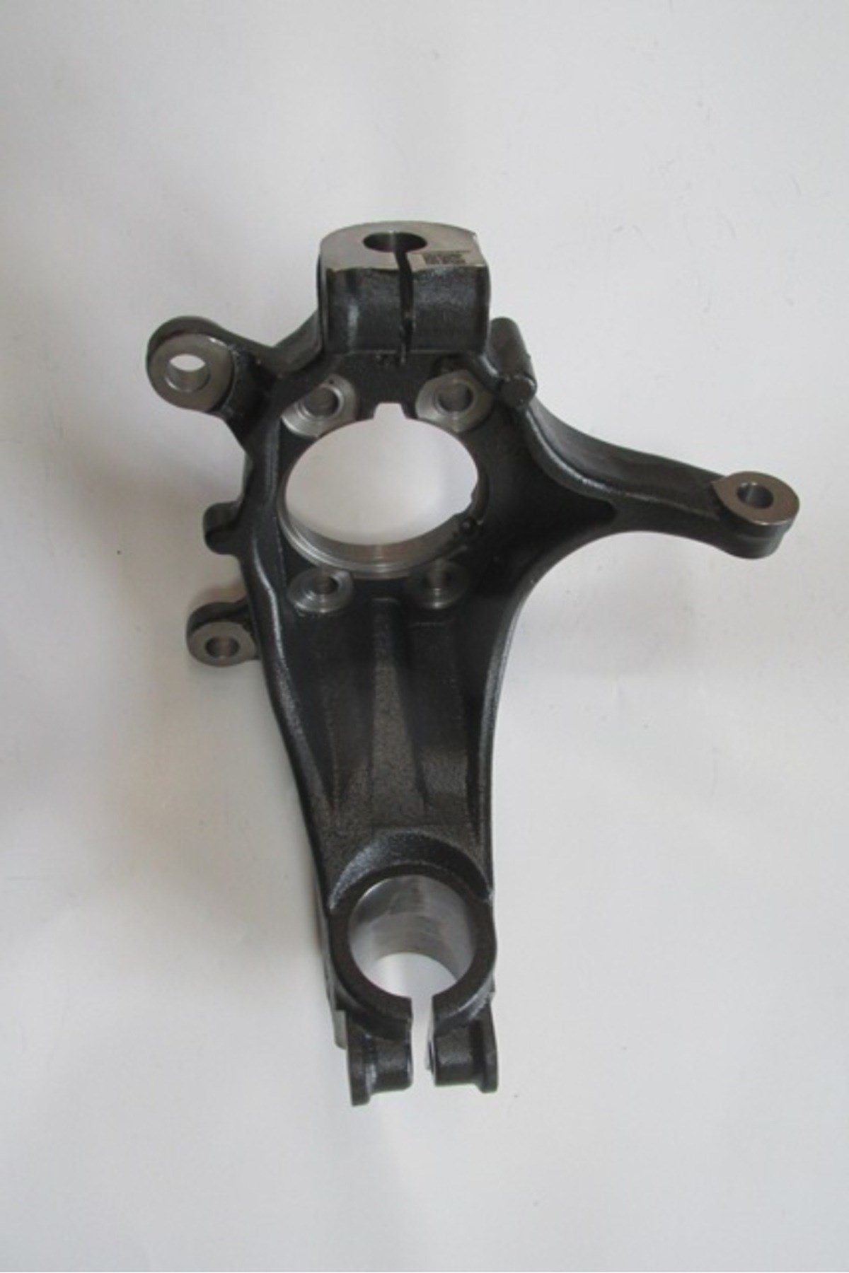 OEM NO 40015-4CE0A UYUMLU NISSAN X TRAIL 13/16 ÖN AKS TAŞIYICI SOL (ABS Lİ)