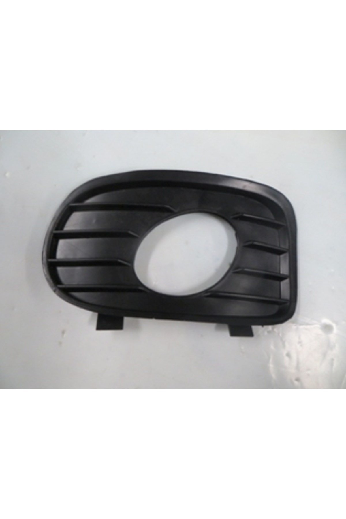 Opel Vectra- B- 99/02; Sis Lamba Kapağı Sağ Sis Delikli 90548326