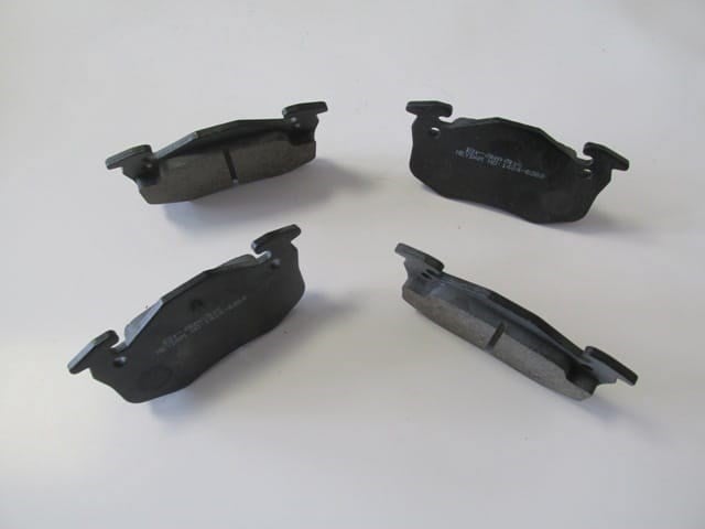 Renault Clio 2 Hb 98/01 Arka Fren Balatası (Disk) (105x54,9x11) (Bramax)