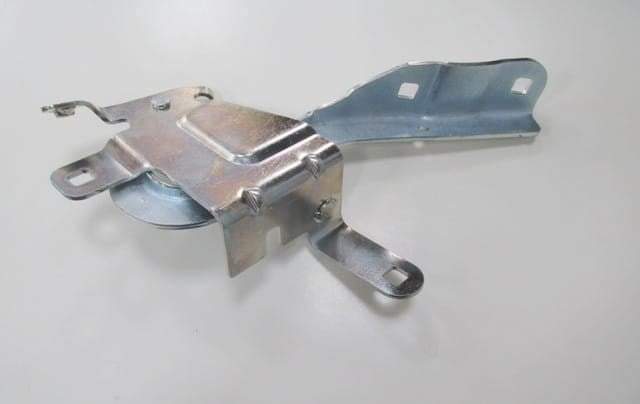 Renault Clio 4 Sport Tourer 13/16 Kaput Menteşesi Sol (Eagle Body)