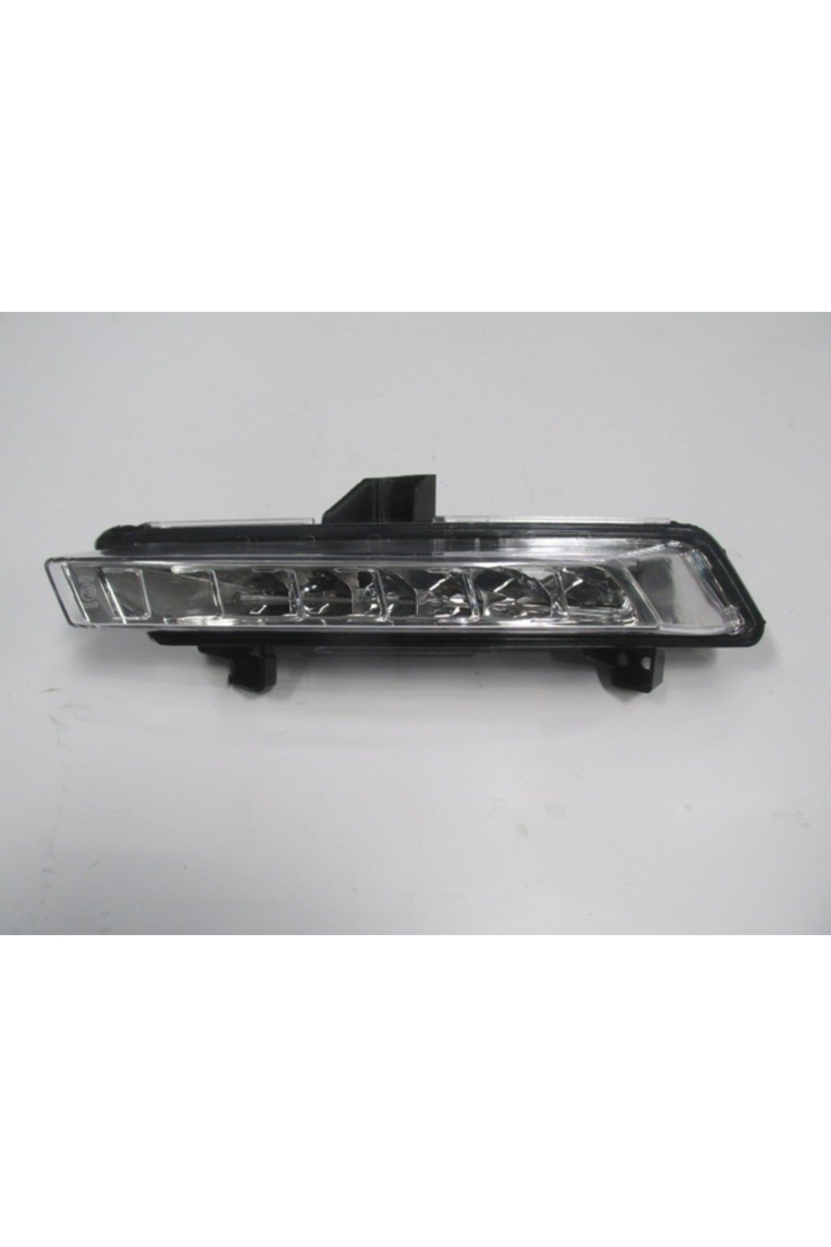 Renault Clıo- 4- Sport Tourer- 16-19 Ön Tampon Gündüz Ledi Sağ(EUROLAMP) Oem No: 266007864r Uyumlu 1