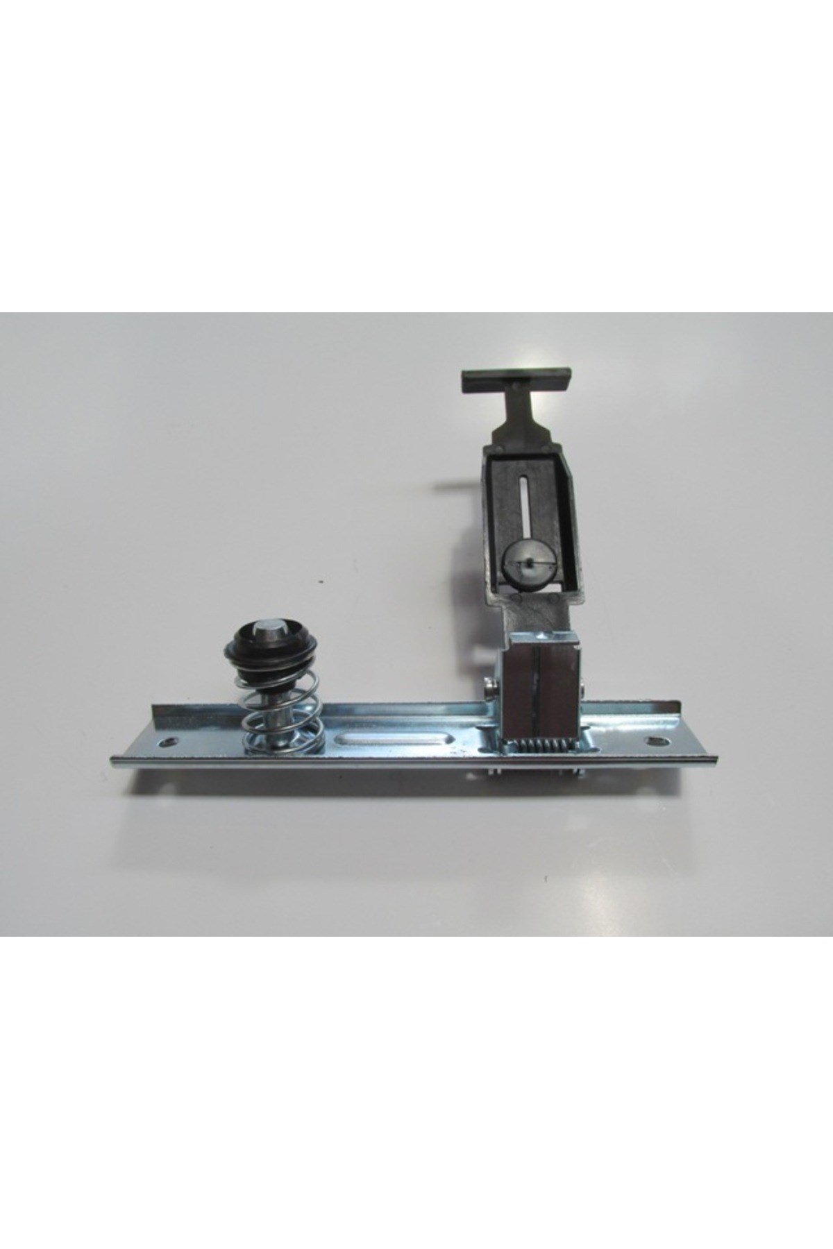 Renault Symbol- Thalia- SD- 09/12; Kaput Kilidi Emniyet Mandalı 8200701114