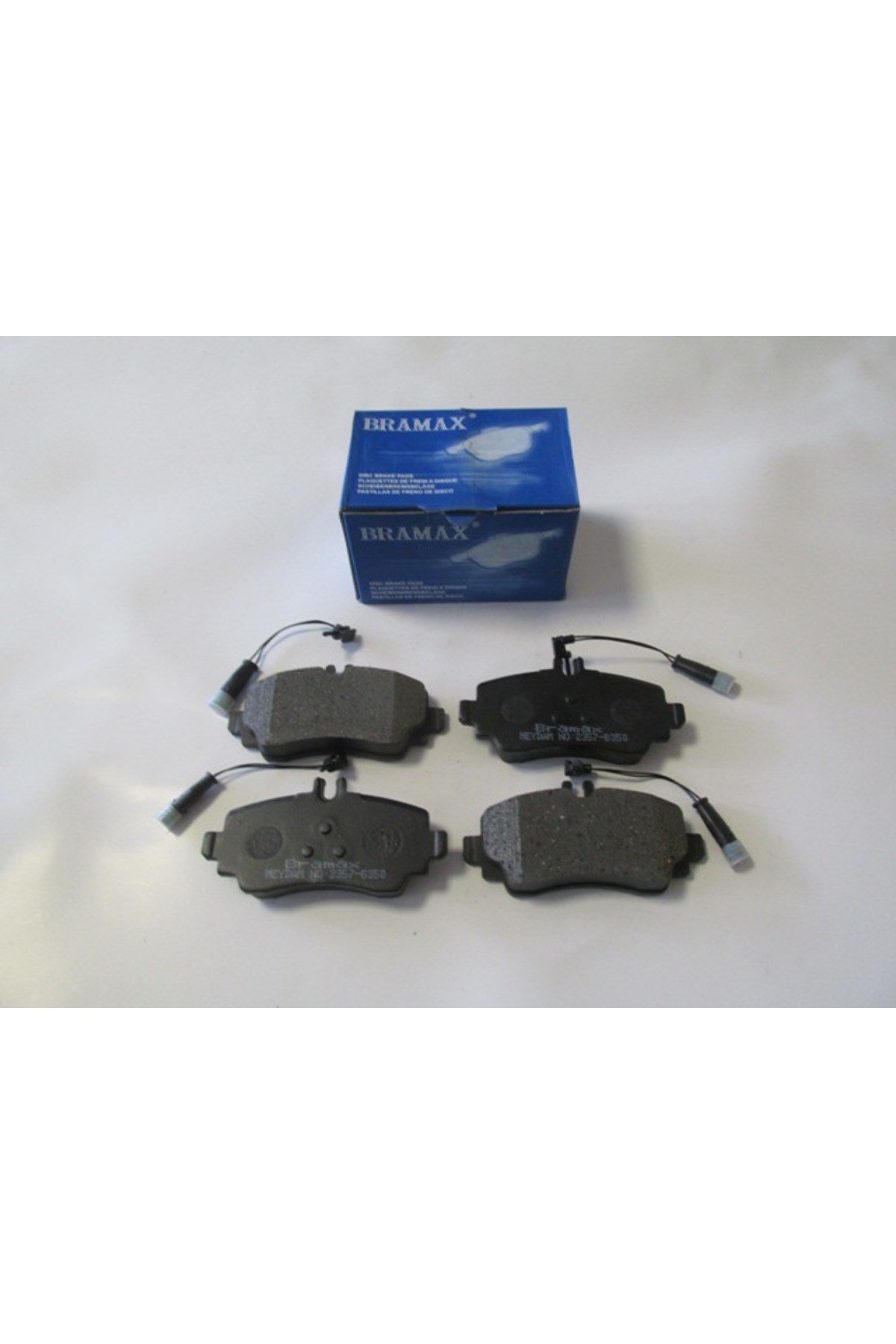 VANEO- 03/06; ÖN FREN BALATASI (4 KABLOLU)(DİSK)(116.5X57X18.5)(BRAMAX) P-A
