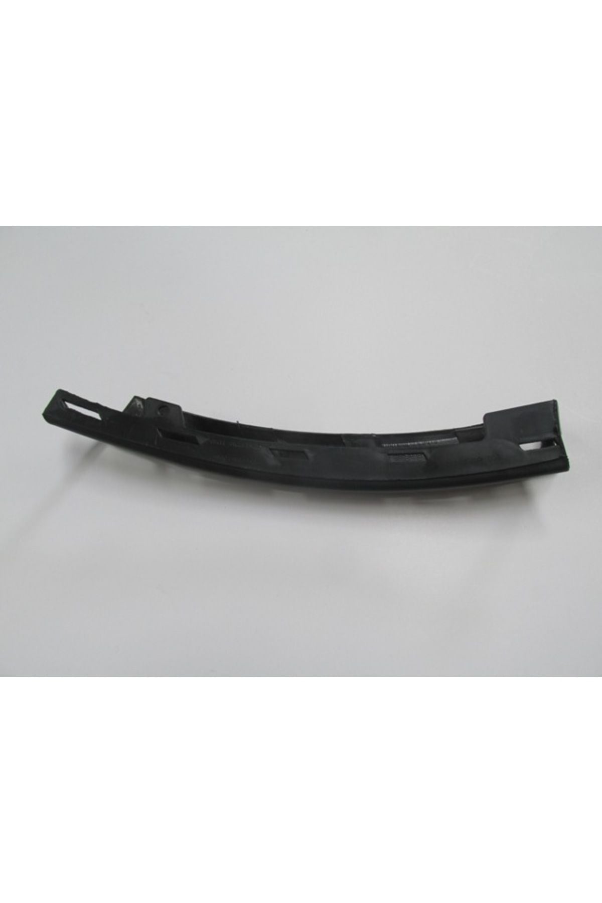 Volkswagen Passat- B6- 05/10; Ön Tampon Sinyal Çerçevesi Sağ Gri (TW) 3c0807718agru