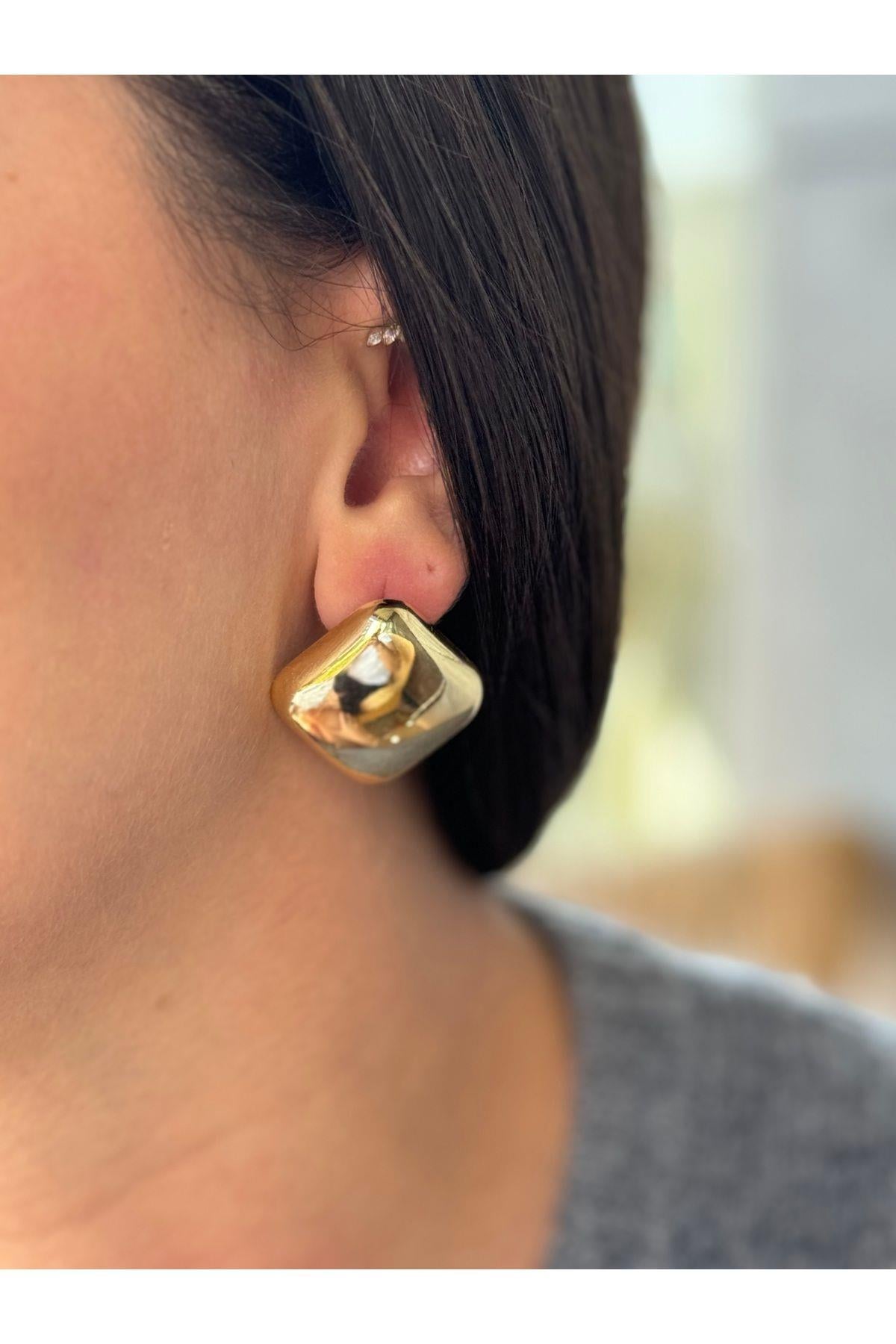 Gold Zenith Cube Küpe