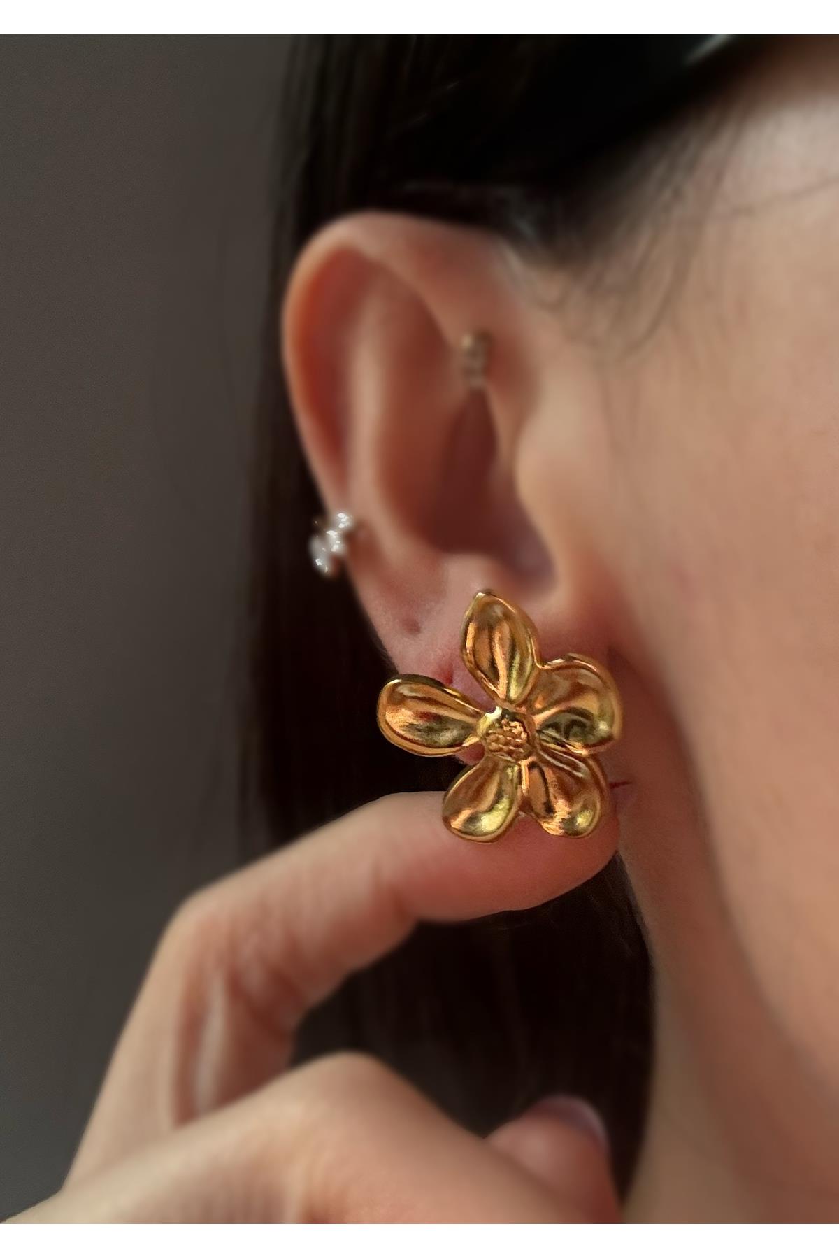 Kadın Çelik Çiçek Elegant Lotus Küpe
