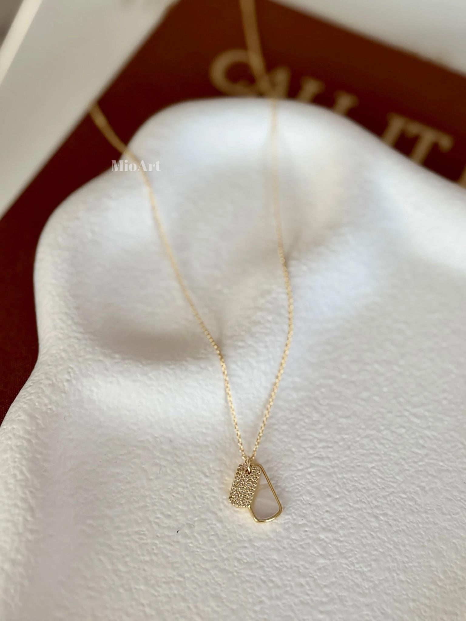 Künye Taşlı Gold Kolye