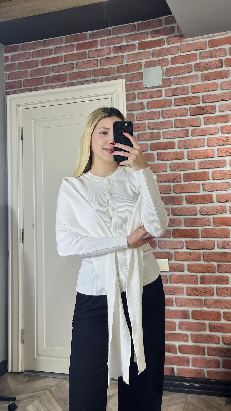 kendinden şallı detaylı hırka