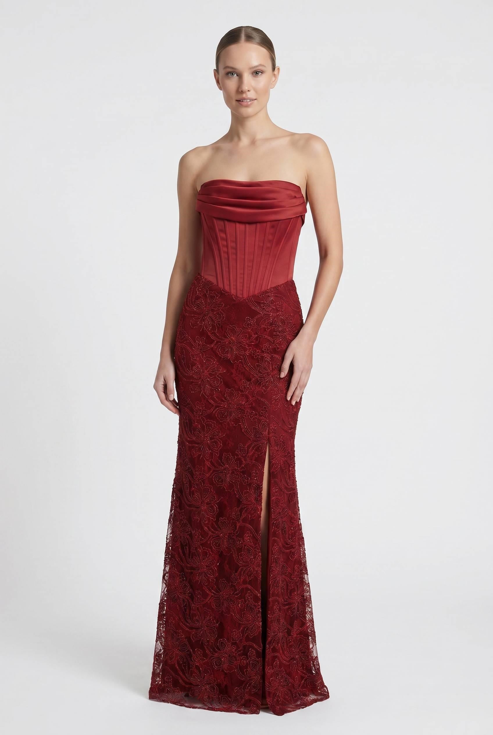Bordo Eteği Dantel Straplez Abiye Abiye P-0000019012-BORDOBRD42