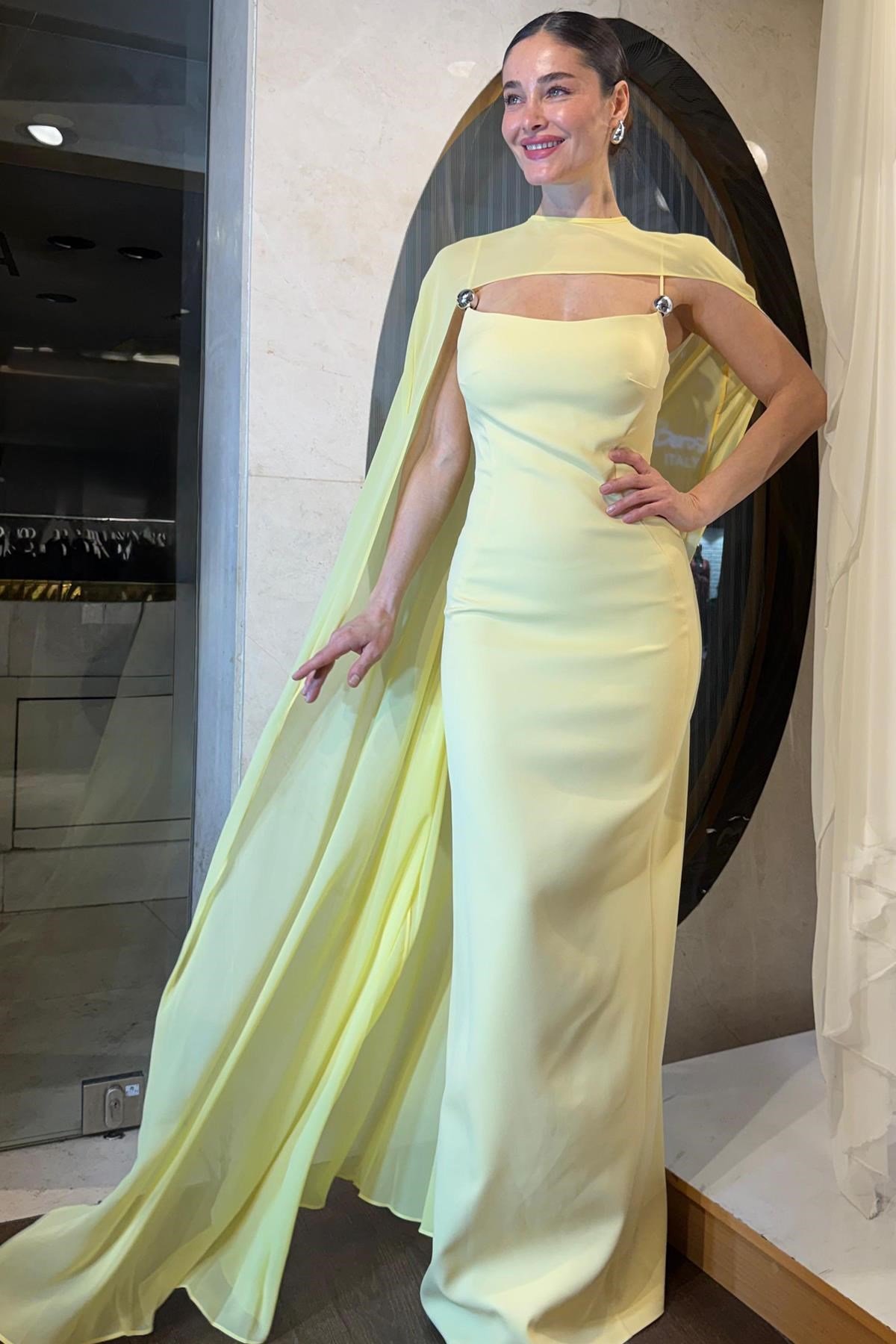Sarı Şifon Pelerinli Krep Abiye Abiye P-0000017901-SARISAR36