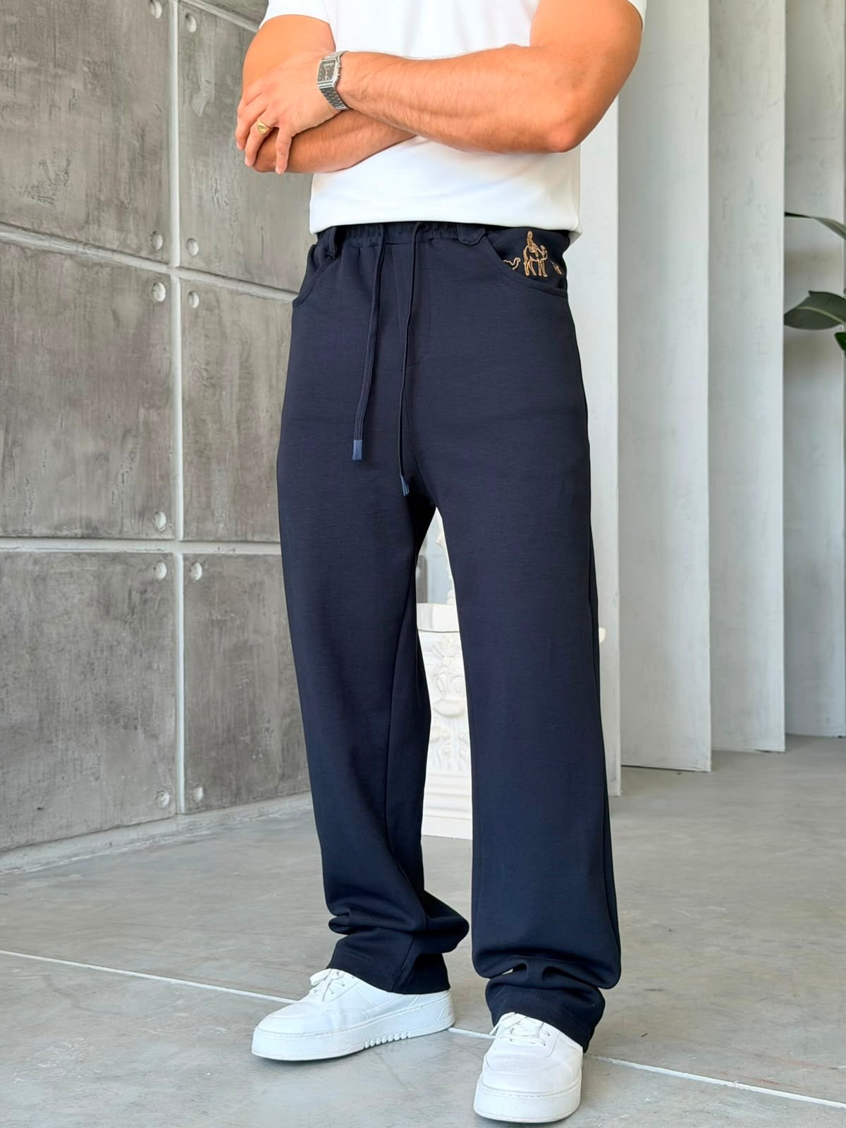 CAMEL NAKIŞ DETAYLI BAGGY EŞOFMAN T-LACİVERT