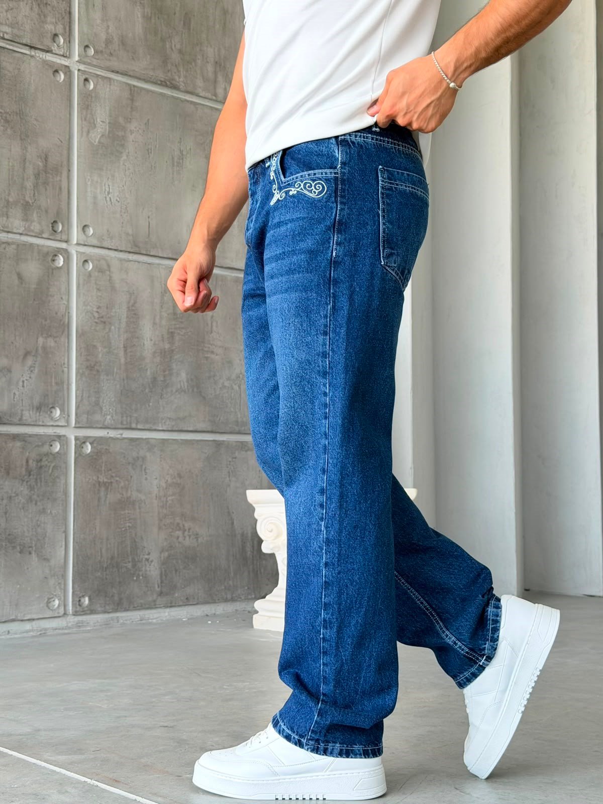 Nakış Detaylı  Baggy Kot Pantolon-W