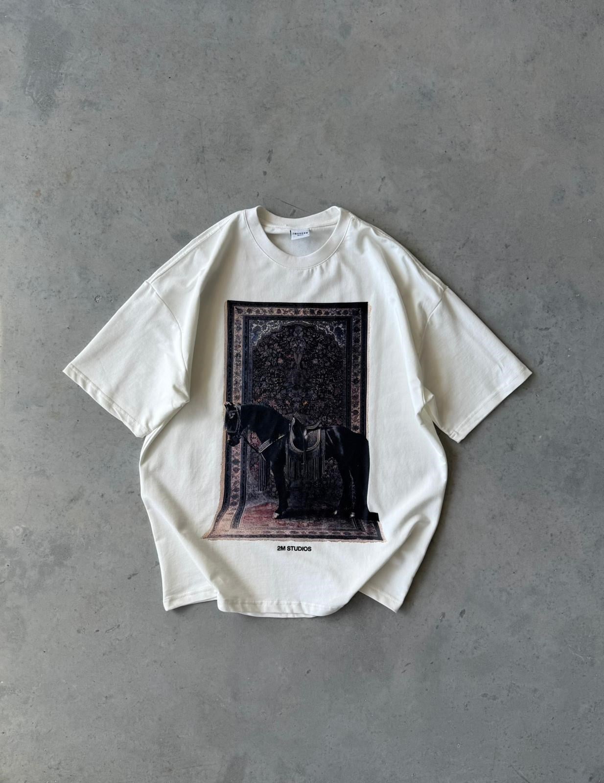 Royal Persian Horse Baskılı Overıze T-Shirt T - Beyaz