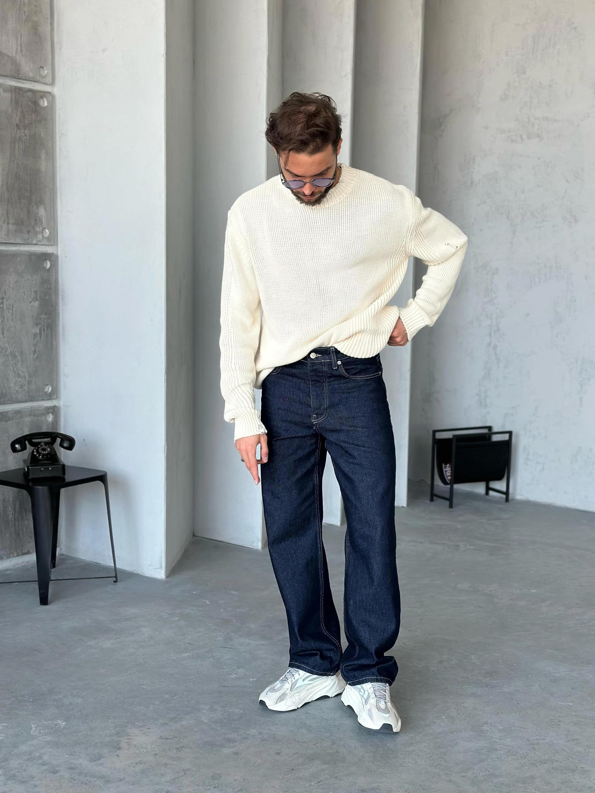 TR1033 OVERSIZE YIRTIK DETAYLI TRİKO KREM