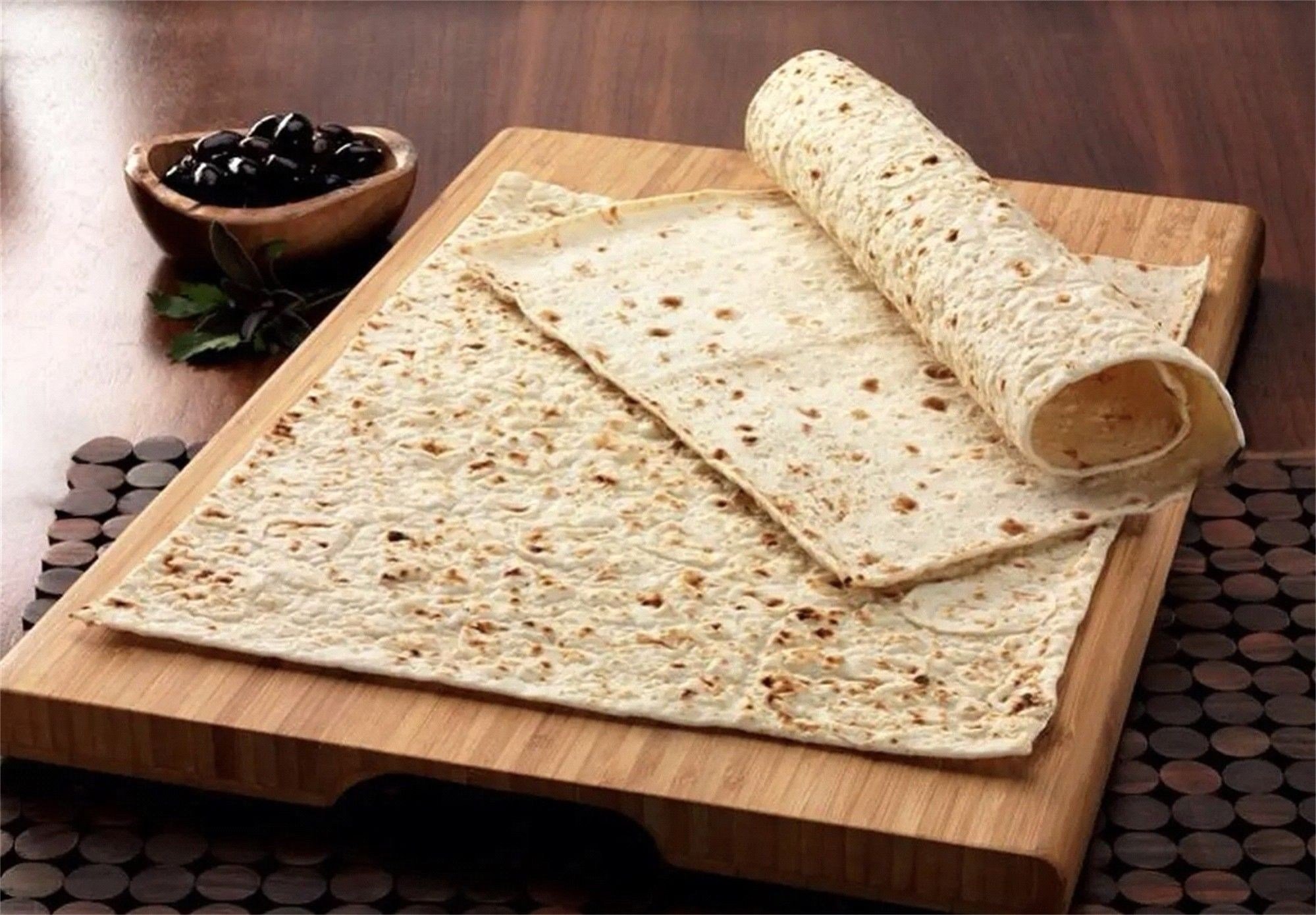 LAVAŞ