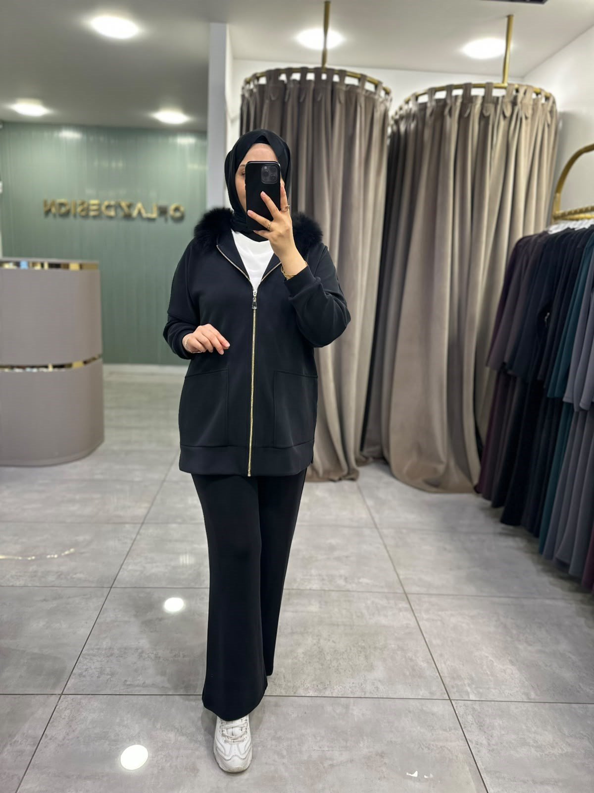 Nuss Kürk Detaylı Modal Pantolonlu Takım Siyah 27K 1078