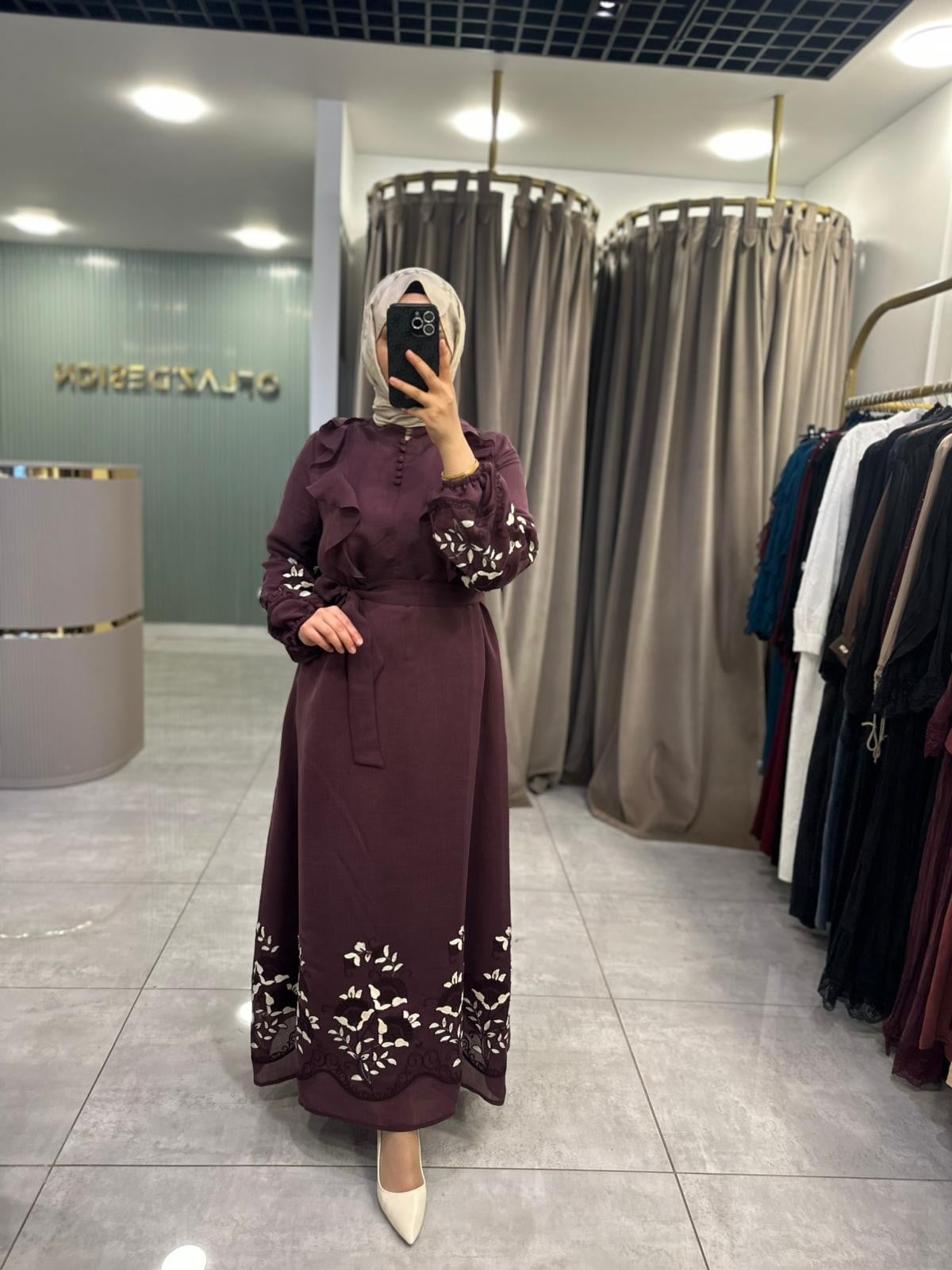 Nuss Nakış Detay Volanlı Elbise Bordo 26Y 2053 