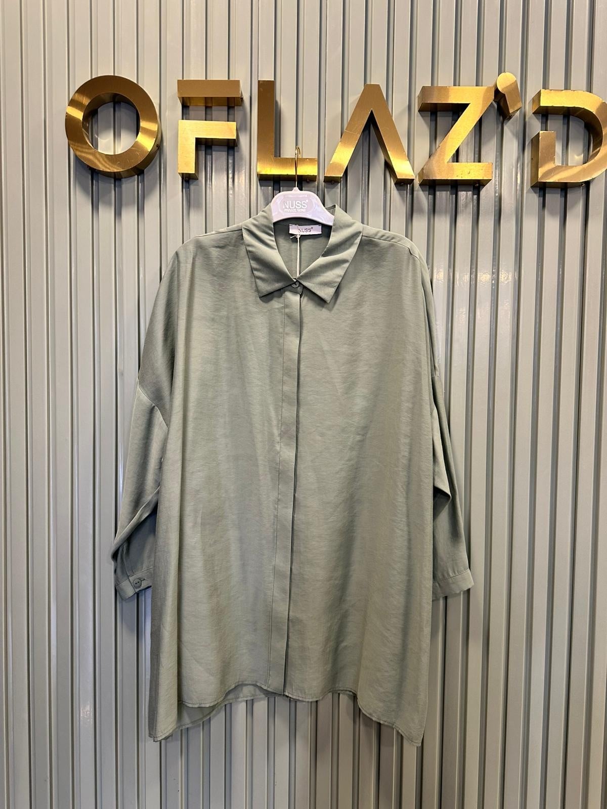 Nuss Oversize Düğmeli Gömlek Küf Tozu  26Y 3001