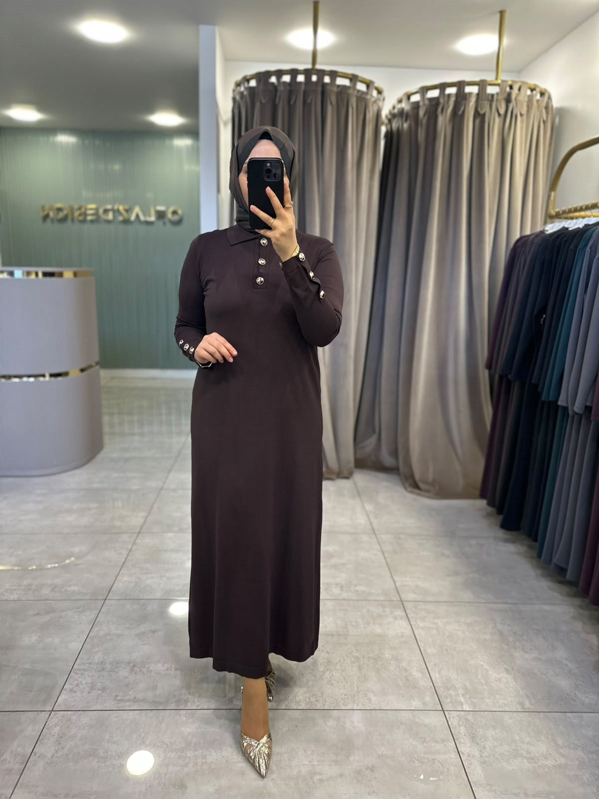 Nuss Polo Yaka Kol ve Yaka Düğmeli Triko Elbise Kahverengi 27K 801 