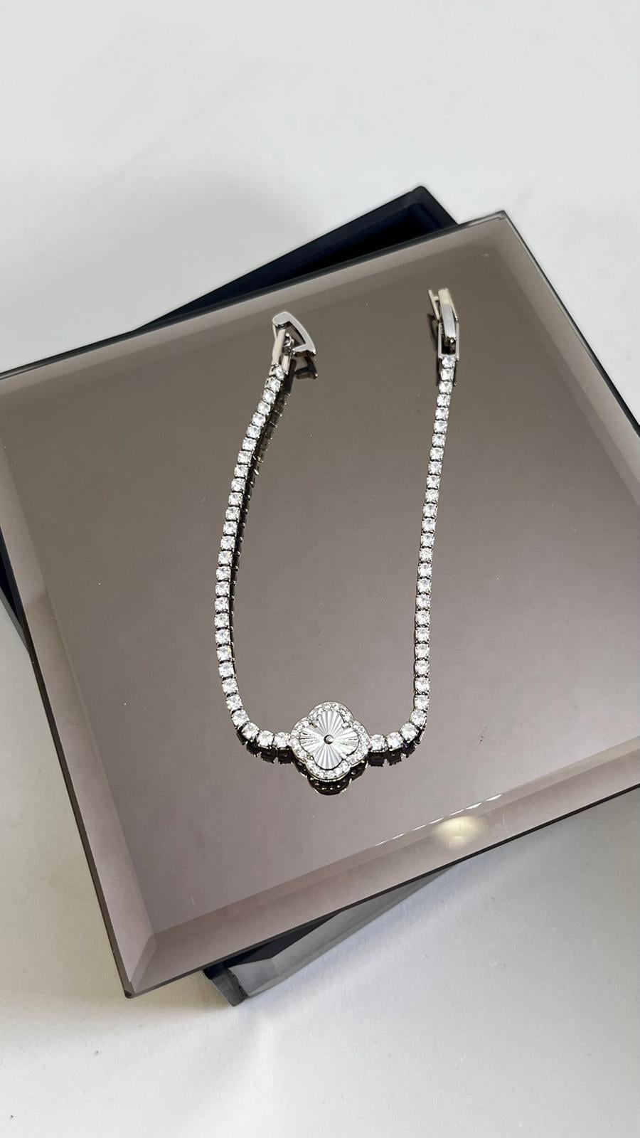 Lucka Bilezik Silver