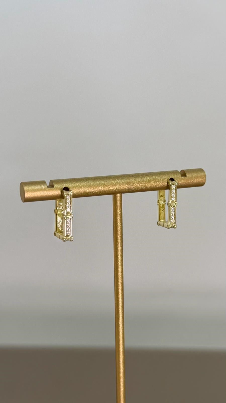 Lumia Küpe