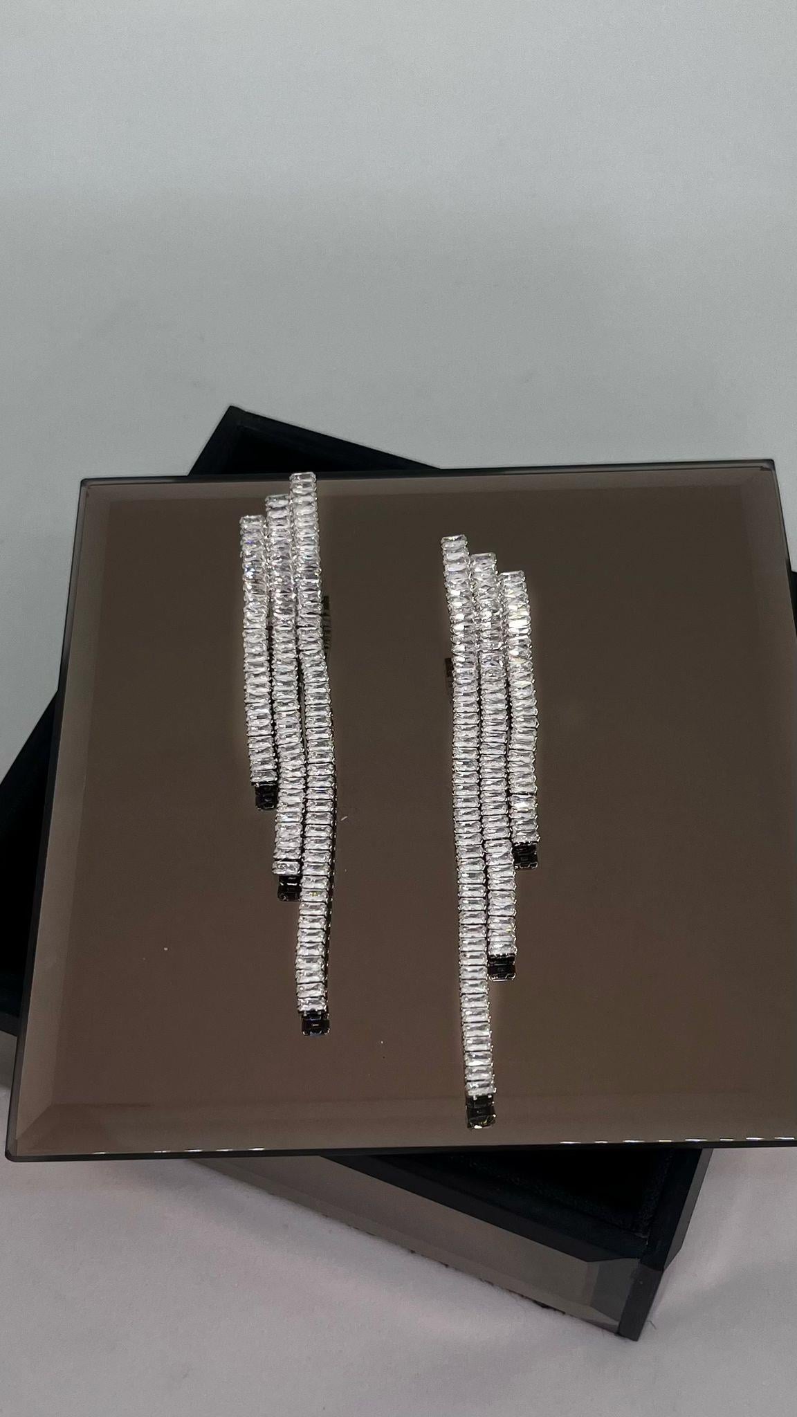 Lustre Küpe