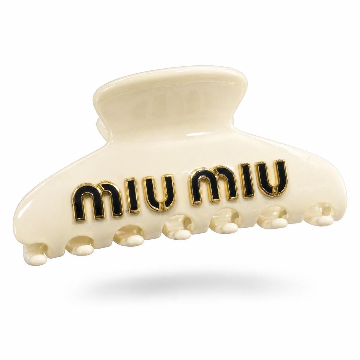 Miu Krem Toka