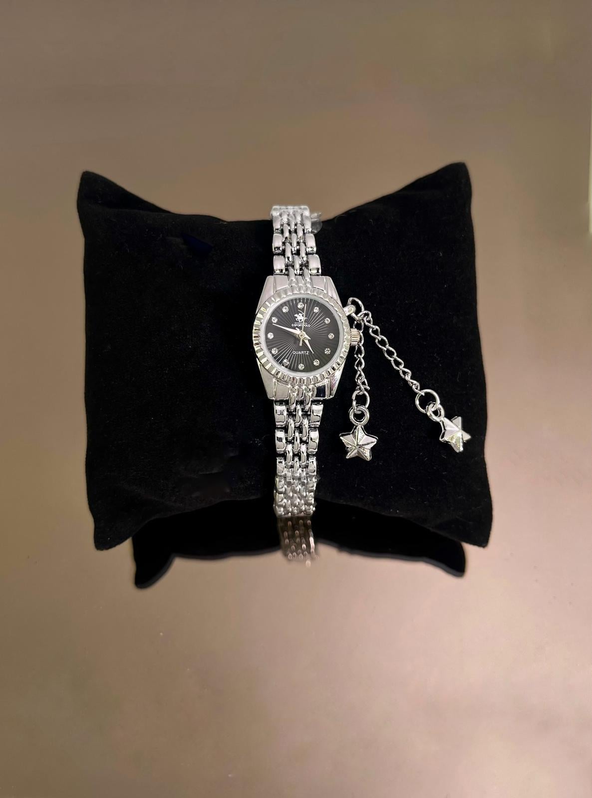Starlit Charm Saat