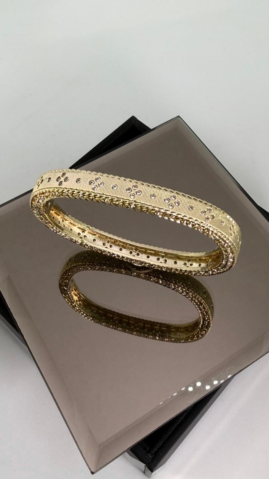 Vanes Bilezik Silver