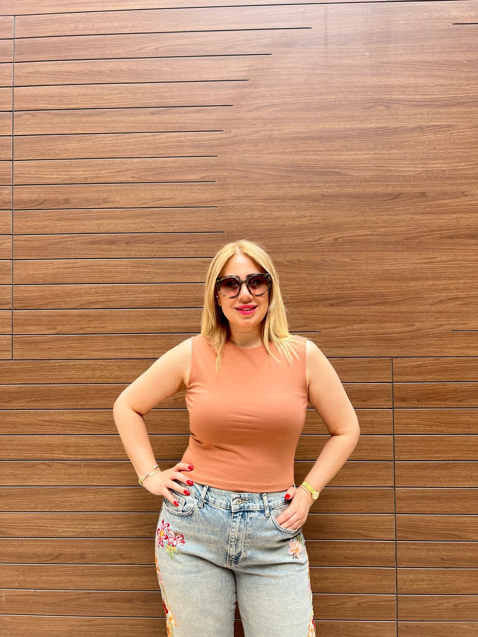 Bisiklet Yaka Kolsuz Penye Body (Açık kahve) 