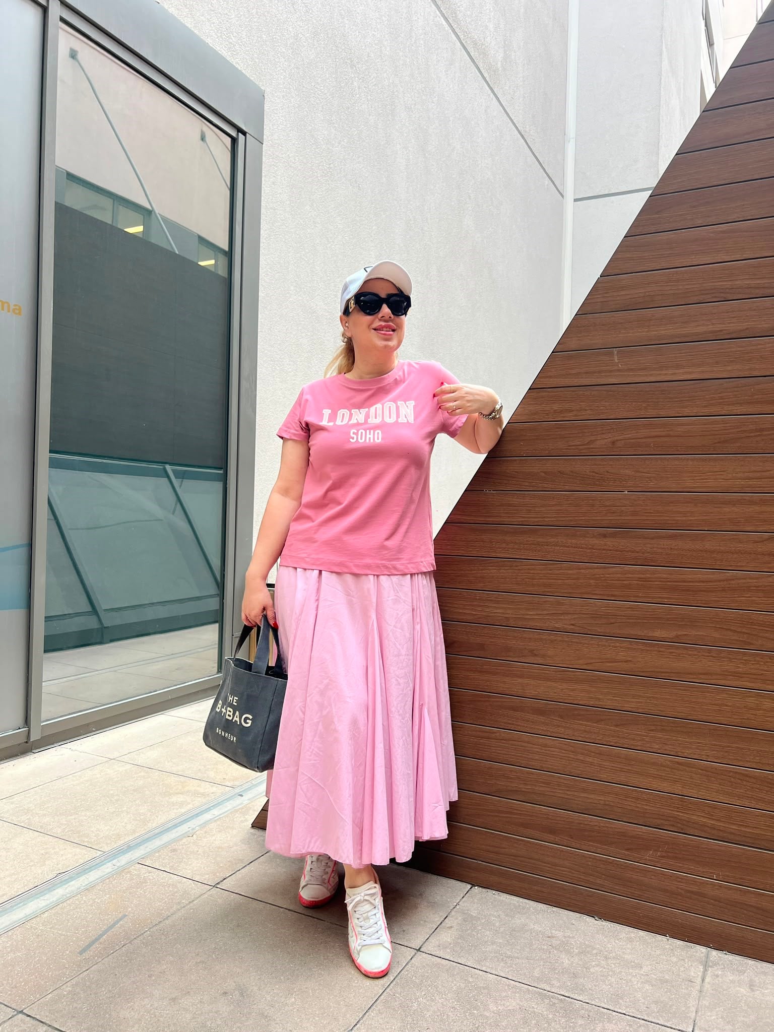 Bisiklet Yaka London Tshirt (Pembe)