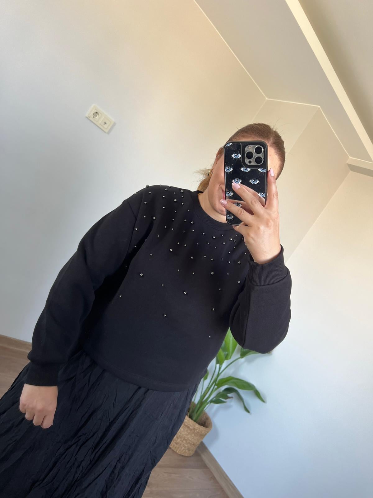 Boncuk Detaylı Sweatshirt