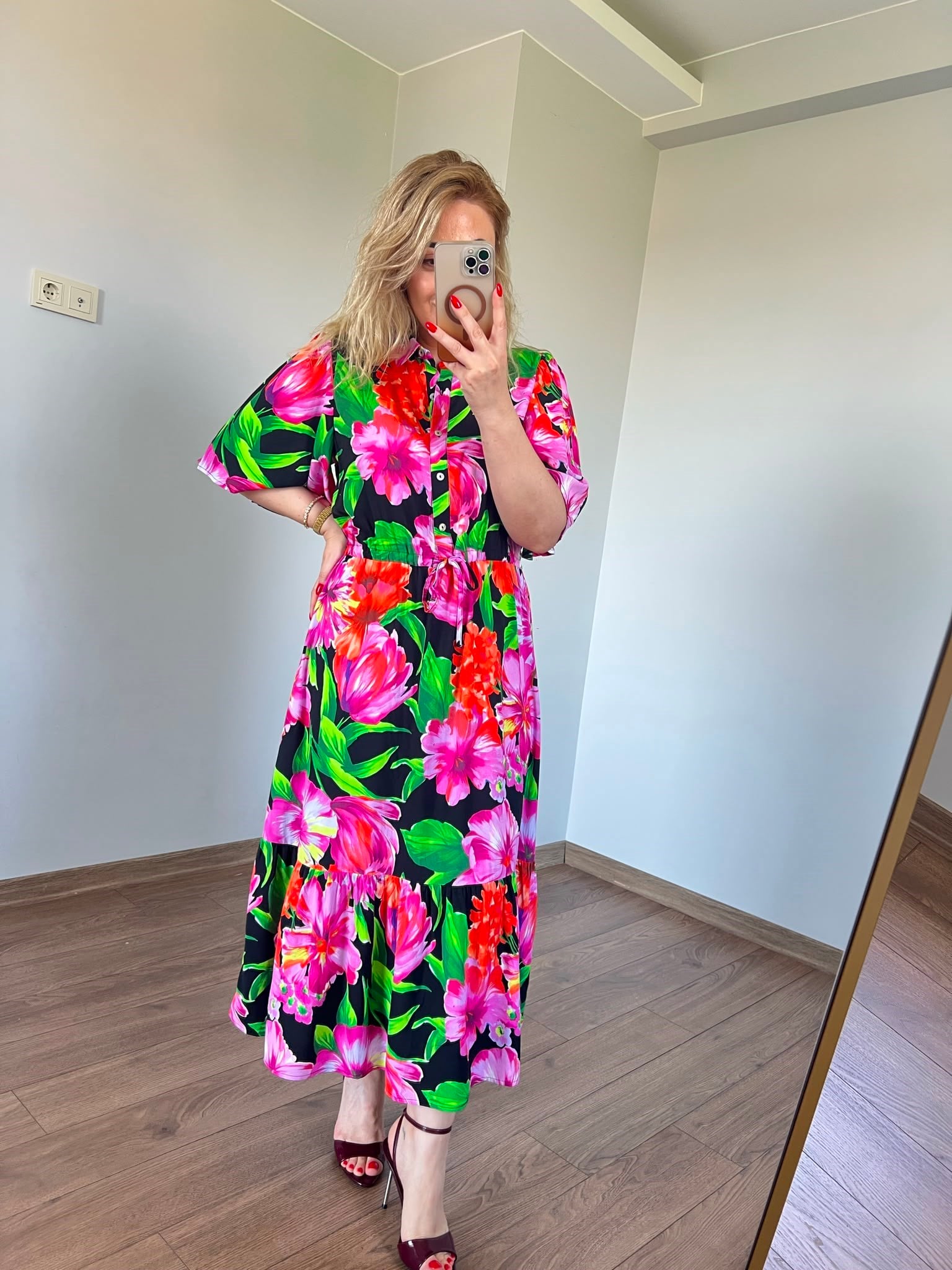 Floral Desen Yarım Düğmeli Gömlek Elbise 